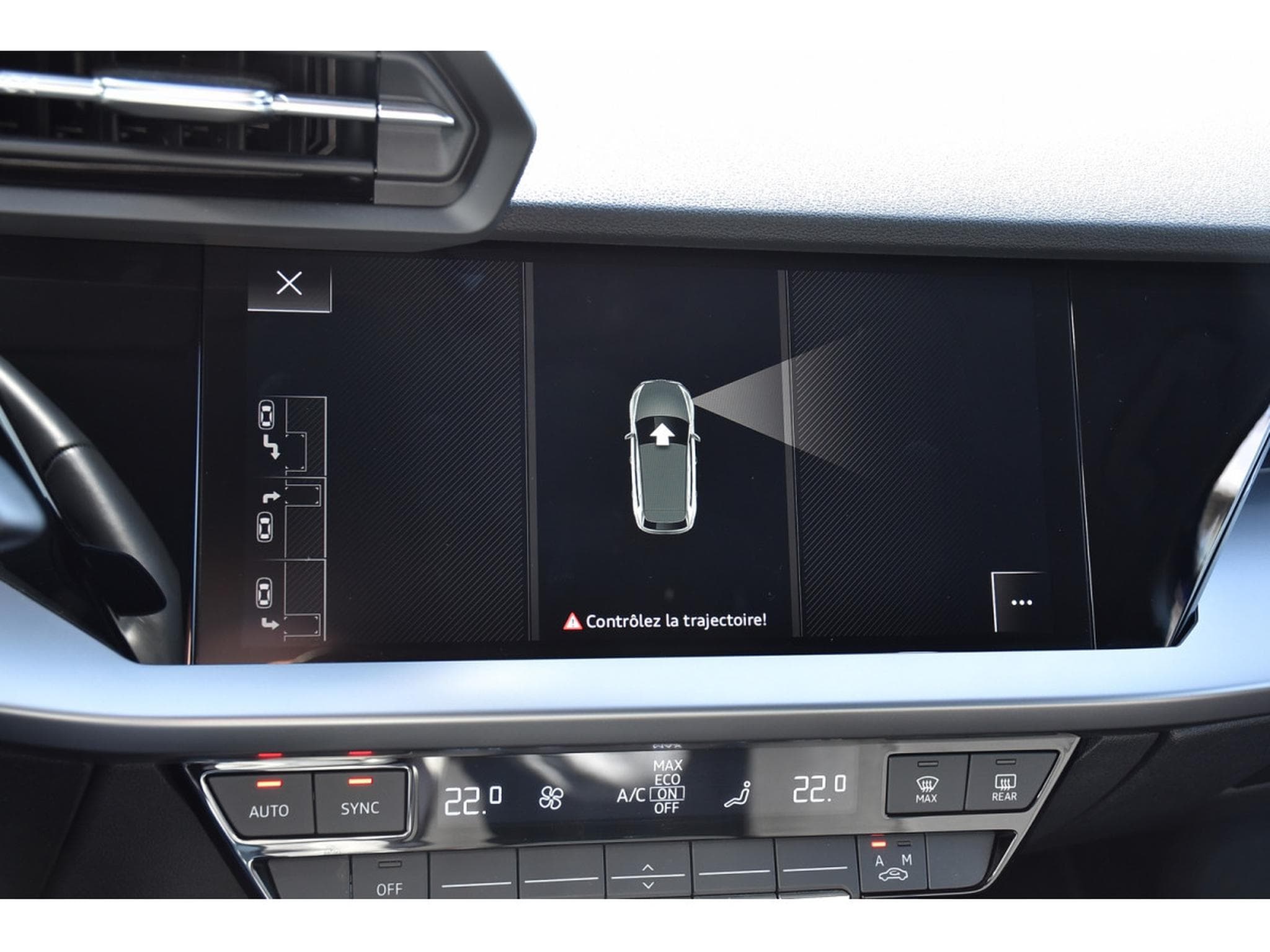 Audi A3 Sportback 40 TFSIe PHEV S-Tronic ACC LANE SIDE PARK CAM 1°M. (2023) - Photo 17