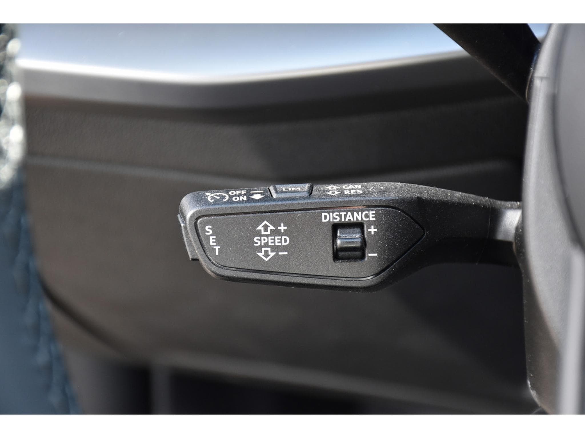 Audi A3 Sportback 40 TFSIe PHEV S-Tronic ACC LANE SIDE PARK CAM 1°M. (2023) - Photo 21