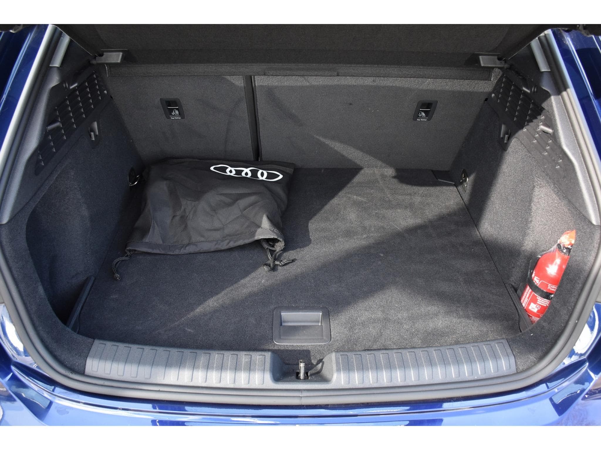 Audi A3 Sportback 40 TFSIe PHEV S-Tronic ACC LANE SIDE PARK CAM 1°M. (2023) - Photo 23