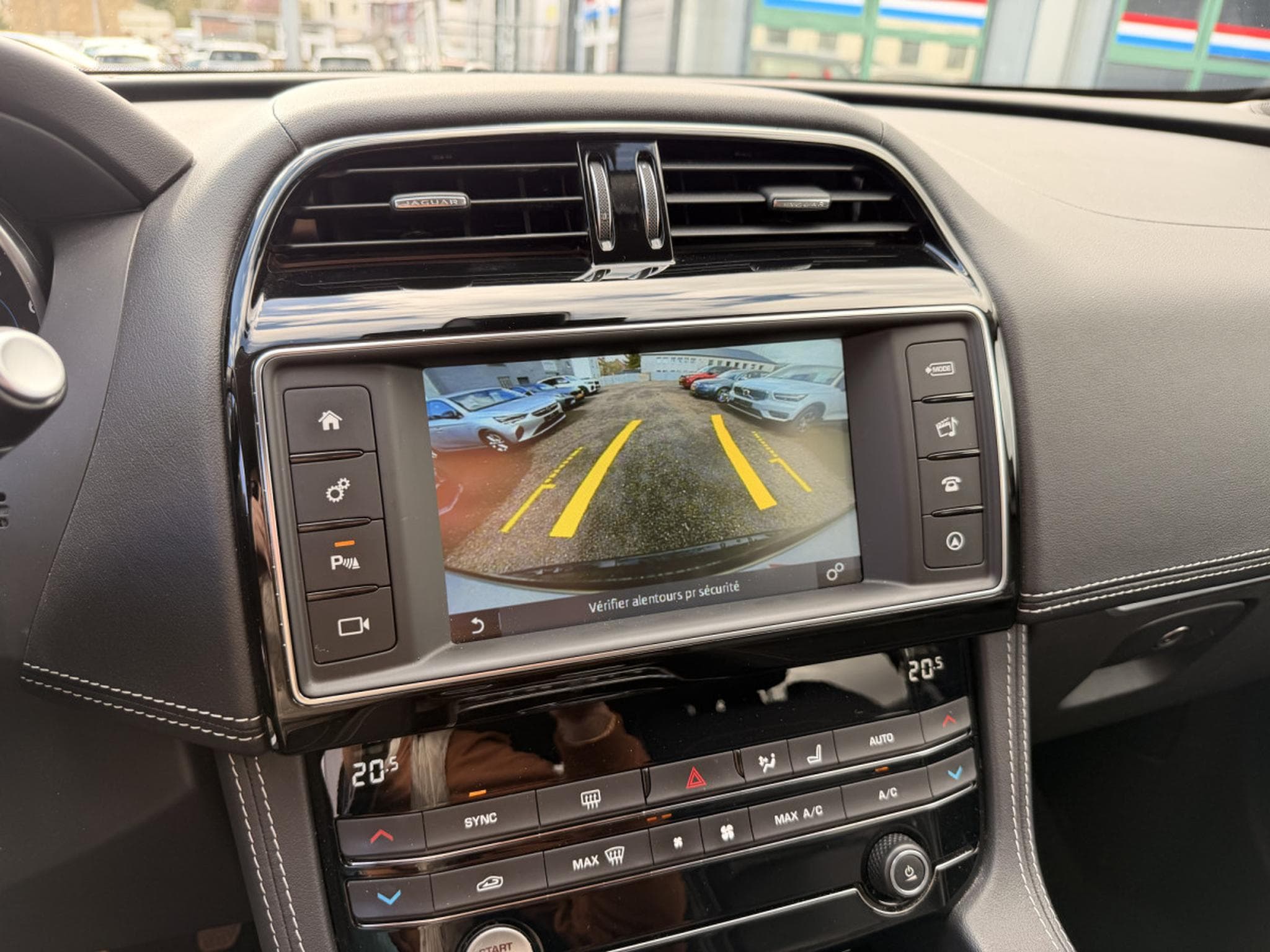 Jaguar F-Pace P250 AWD R sport (2017) - Foto 20