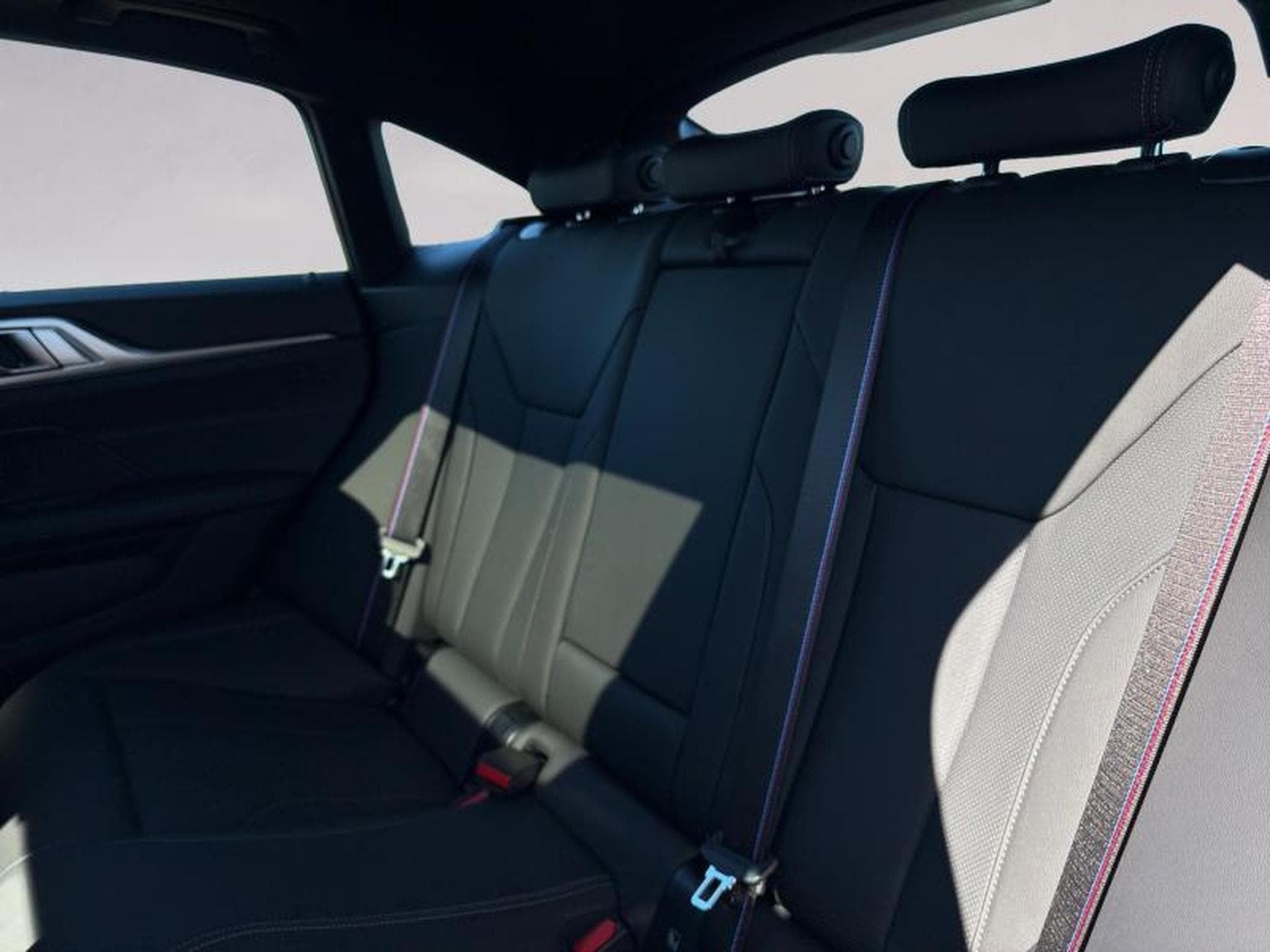 BMW i4 i4 eDrive40 Gran Coupé Kit M Sport (2025) - Foto 12
