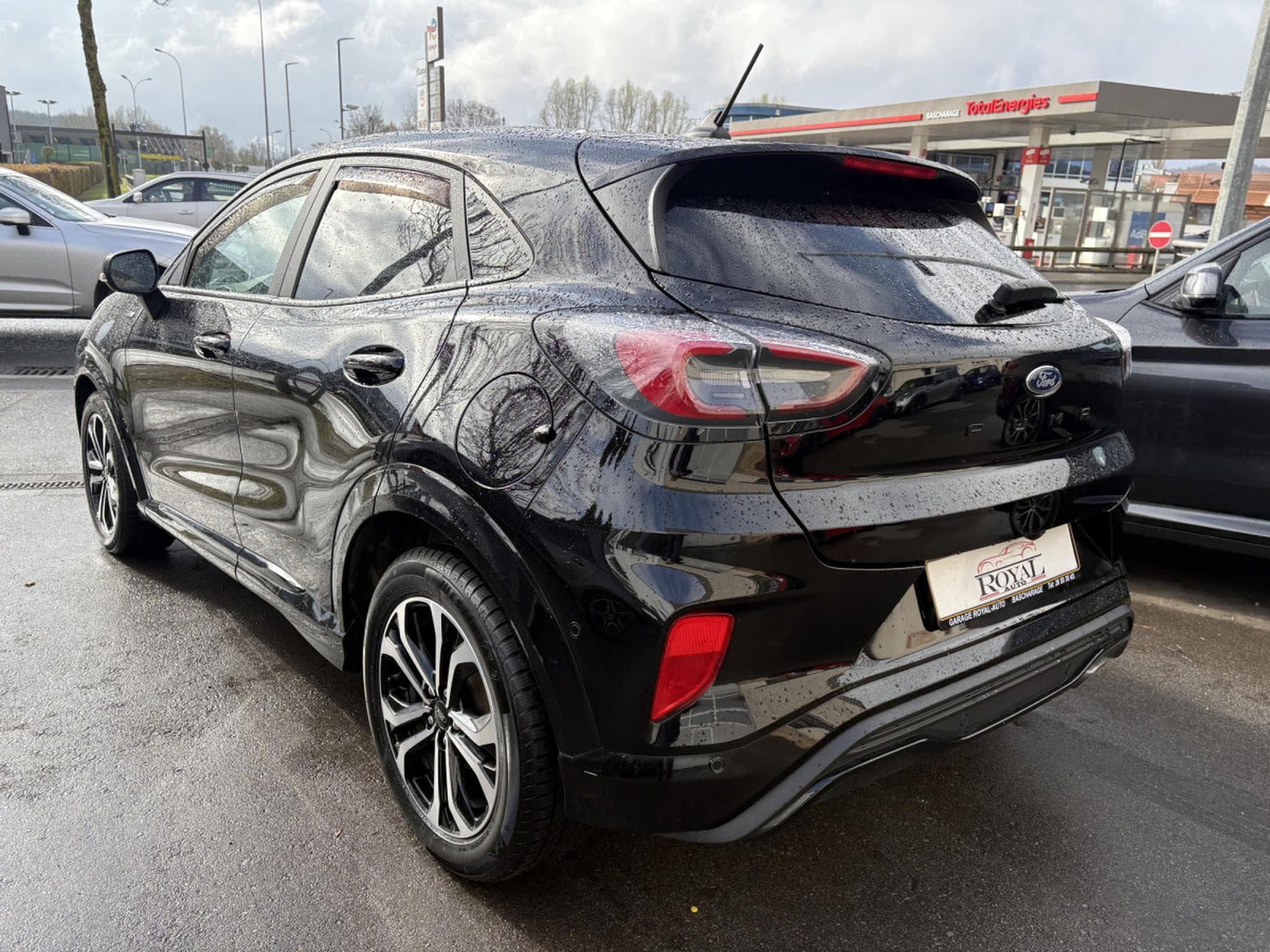 Ford Puma 1.0 ECOBOST 125 ST LINE X AUTO * GARANTIE 36 MOIS * (2024) - Photo 2
