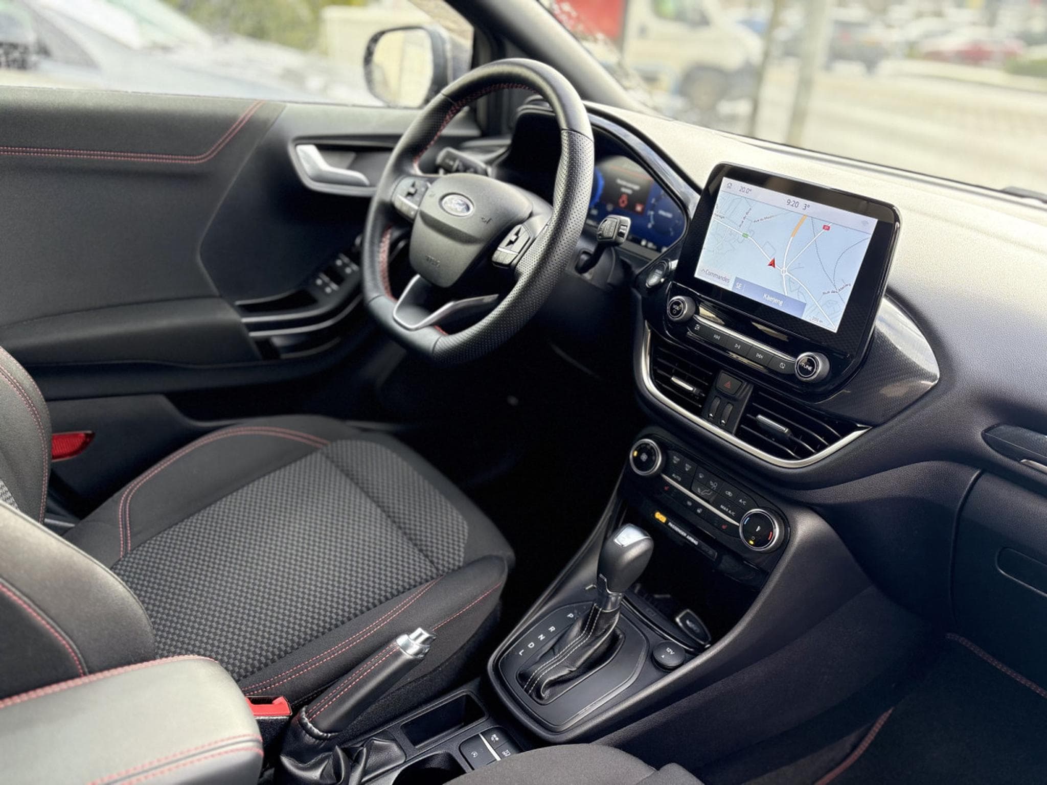 Ford Puma 1.0 ECOBOST 125 ST LINE X AUTO * GARANTIE 36 MOIS * (2024) - Photo 6