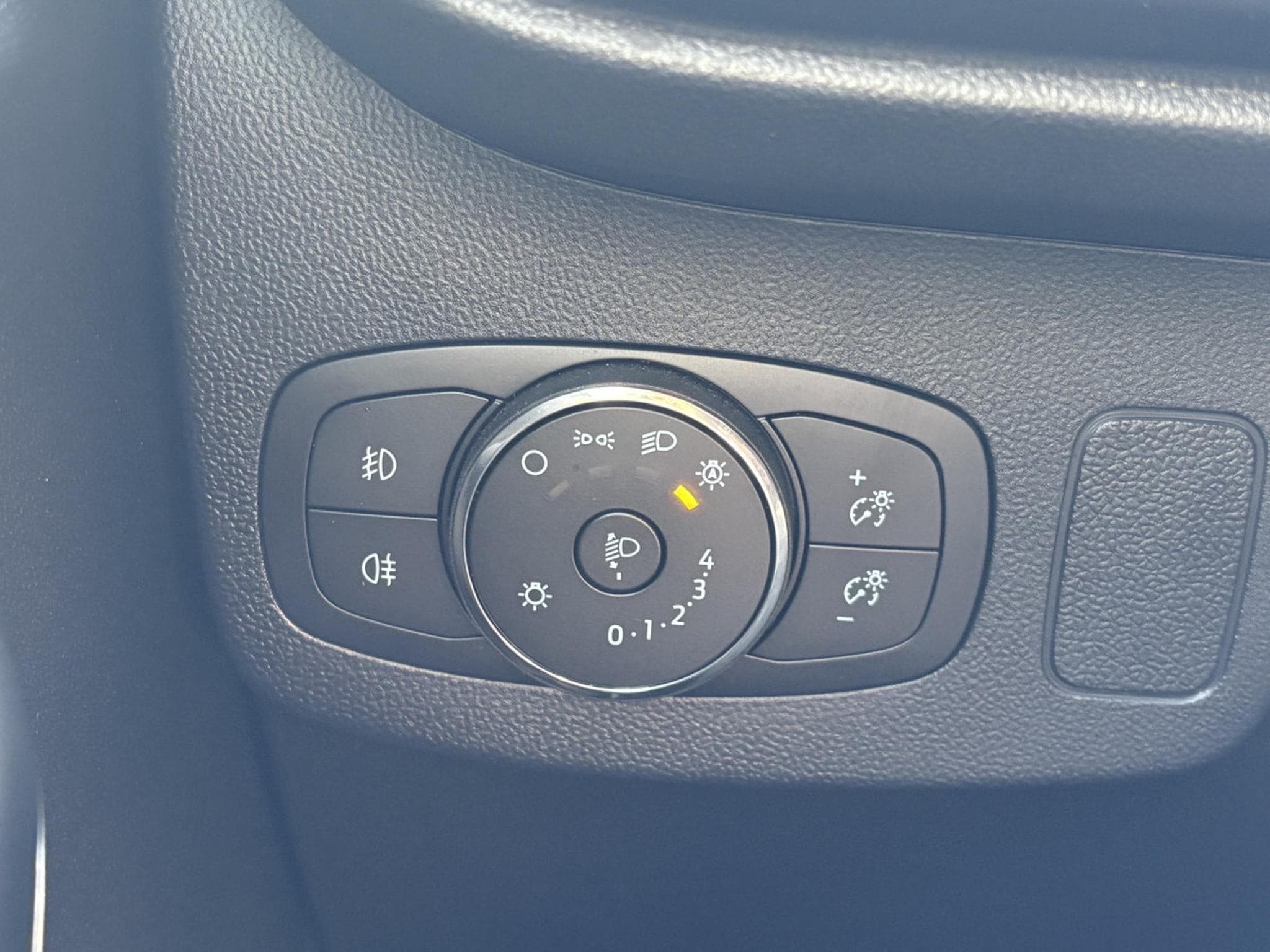 Ford Puma 1.0 ECOBOST 125 ST LINE X AUTO * GARANTIE 36 MOIS * (2024) - Photo 8