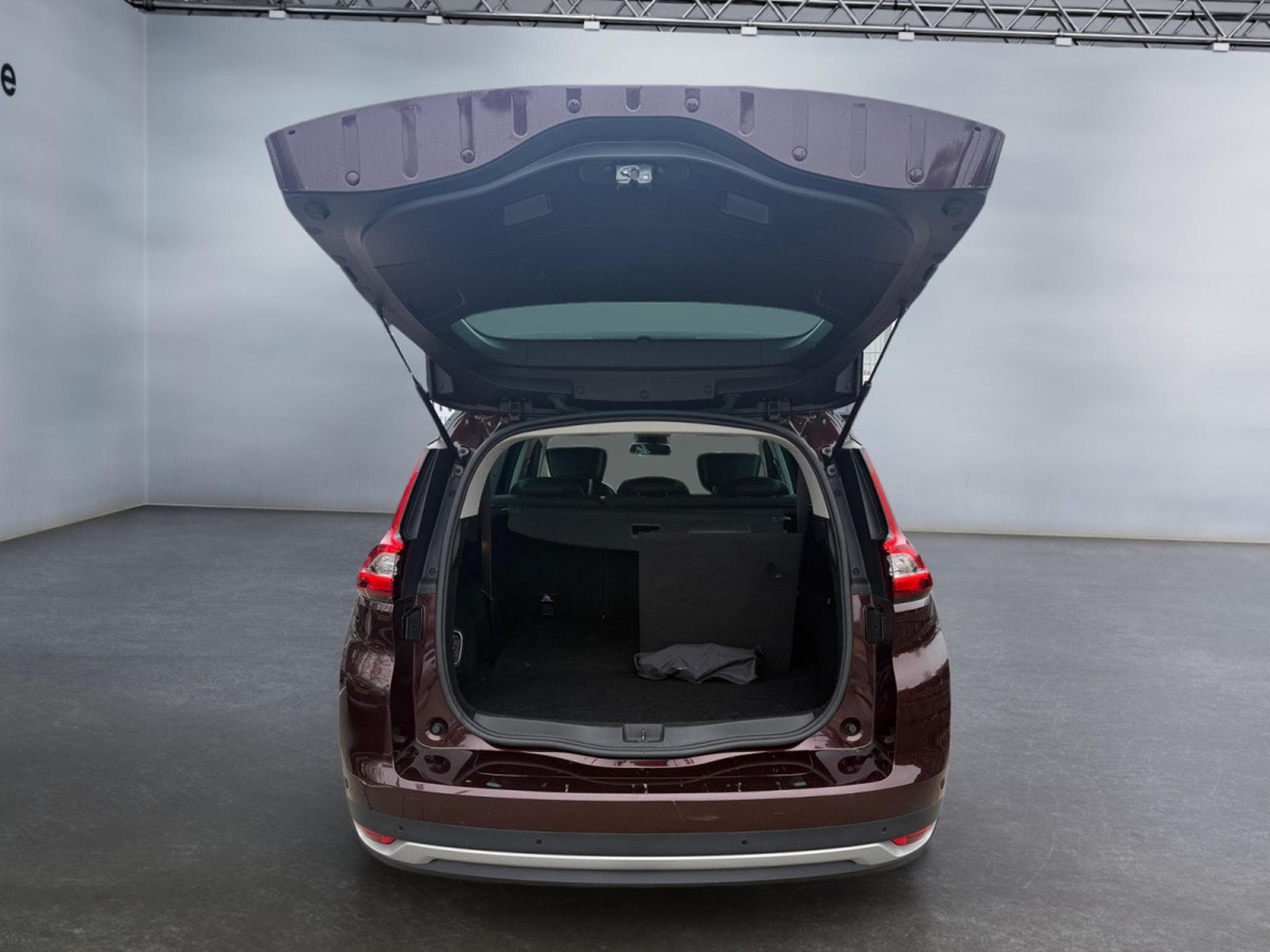 Renault Scenic 1.33 Tce Black Edition GPF EDC 7pl (2021) - Foto 13