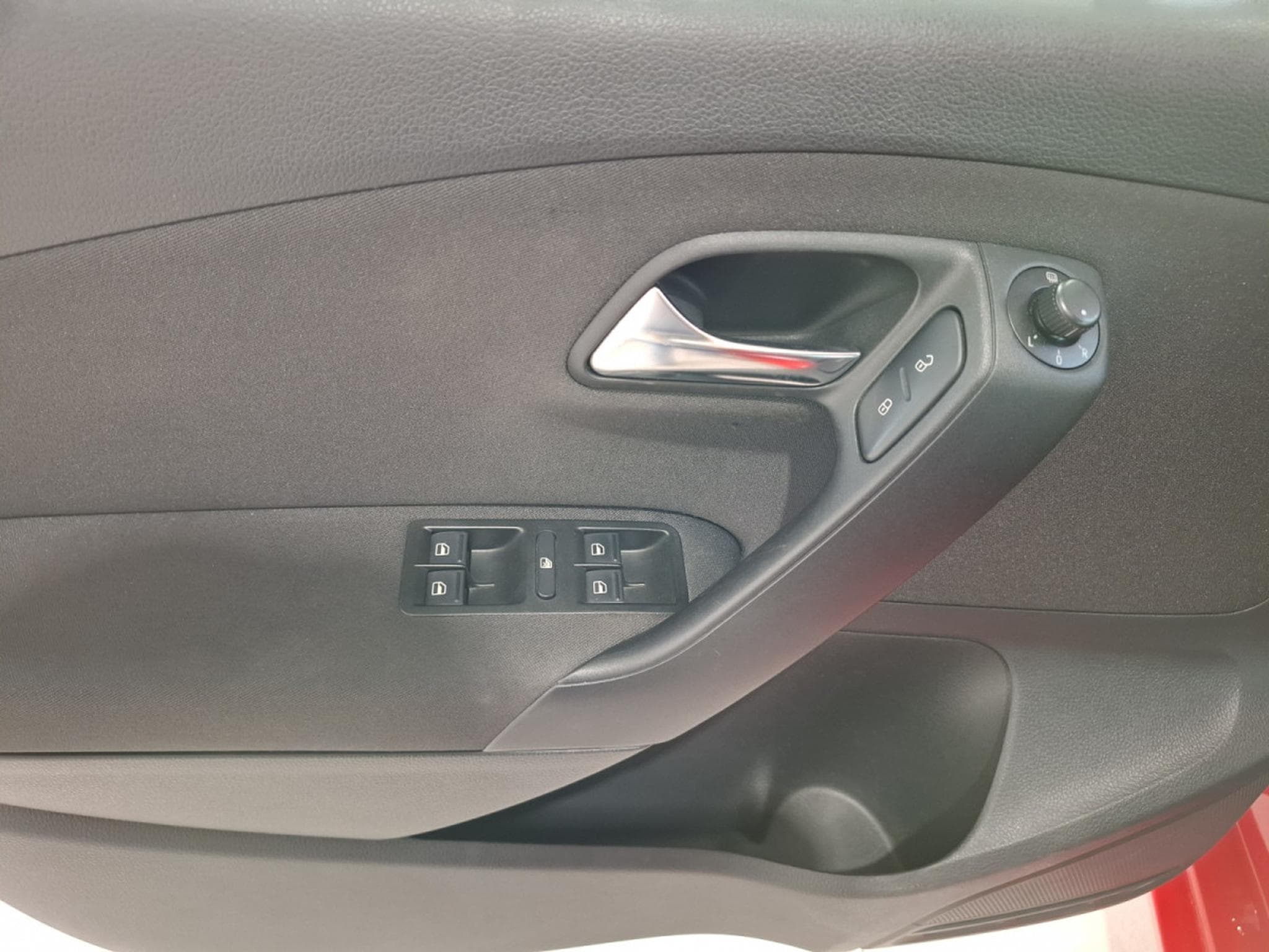 VW Polo 1.6 TDI 105 Comfortline GARANTIE 12 MOIS (2010) - Foto 10