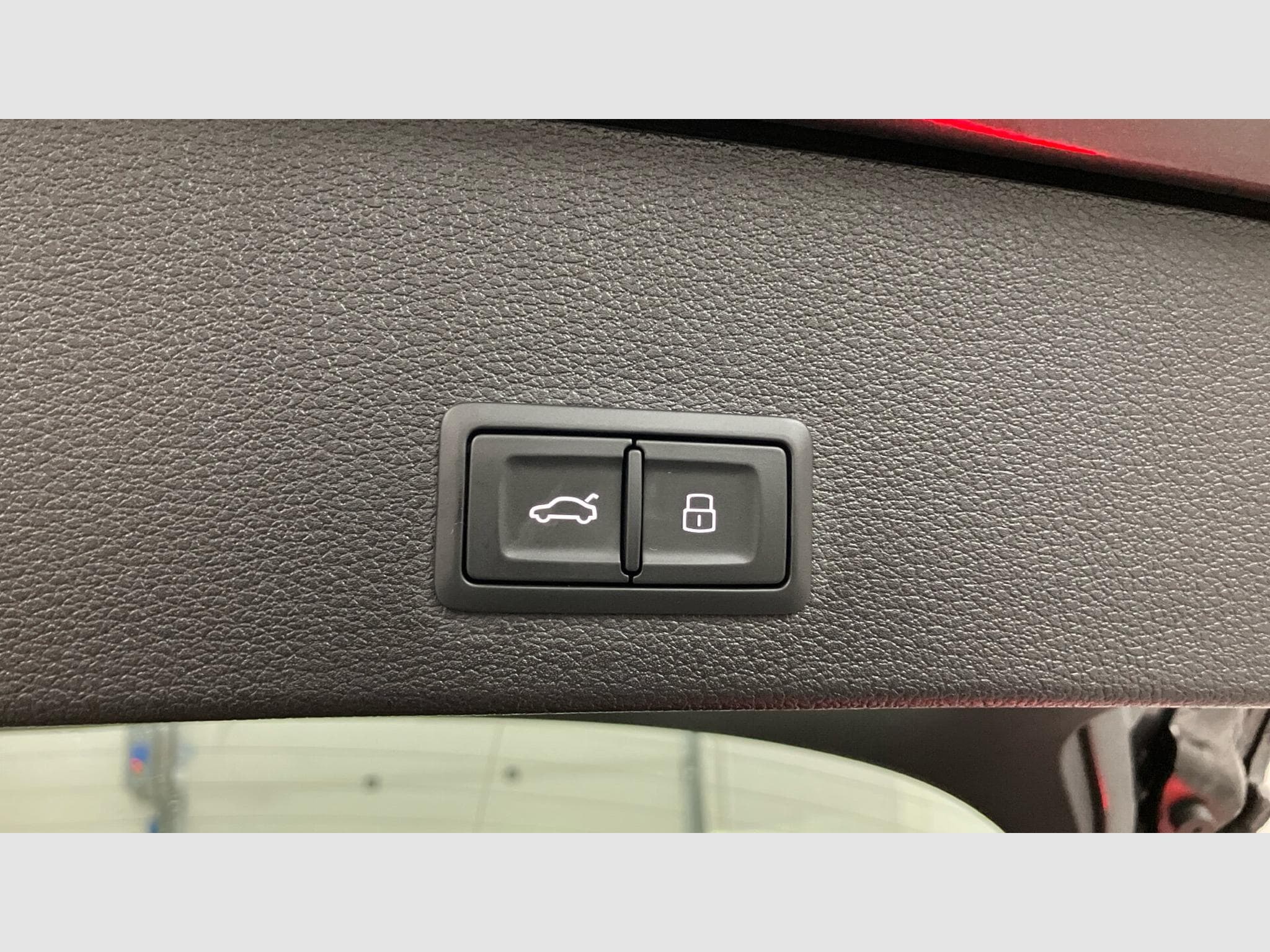 Audi Q2 35 TFSI 150cv S-line S-tronic (2025) - Foto 11