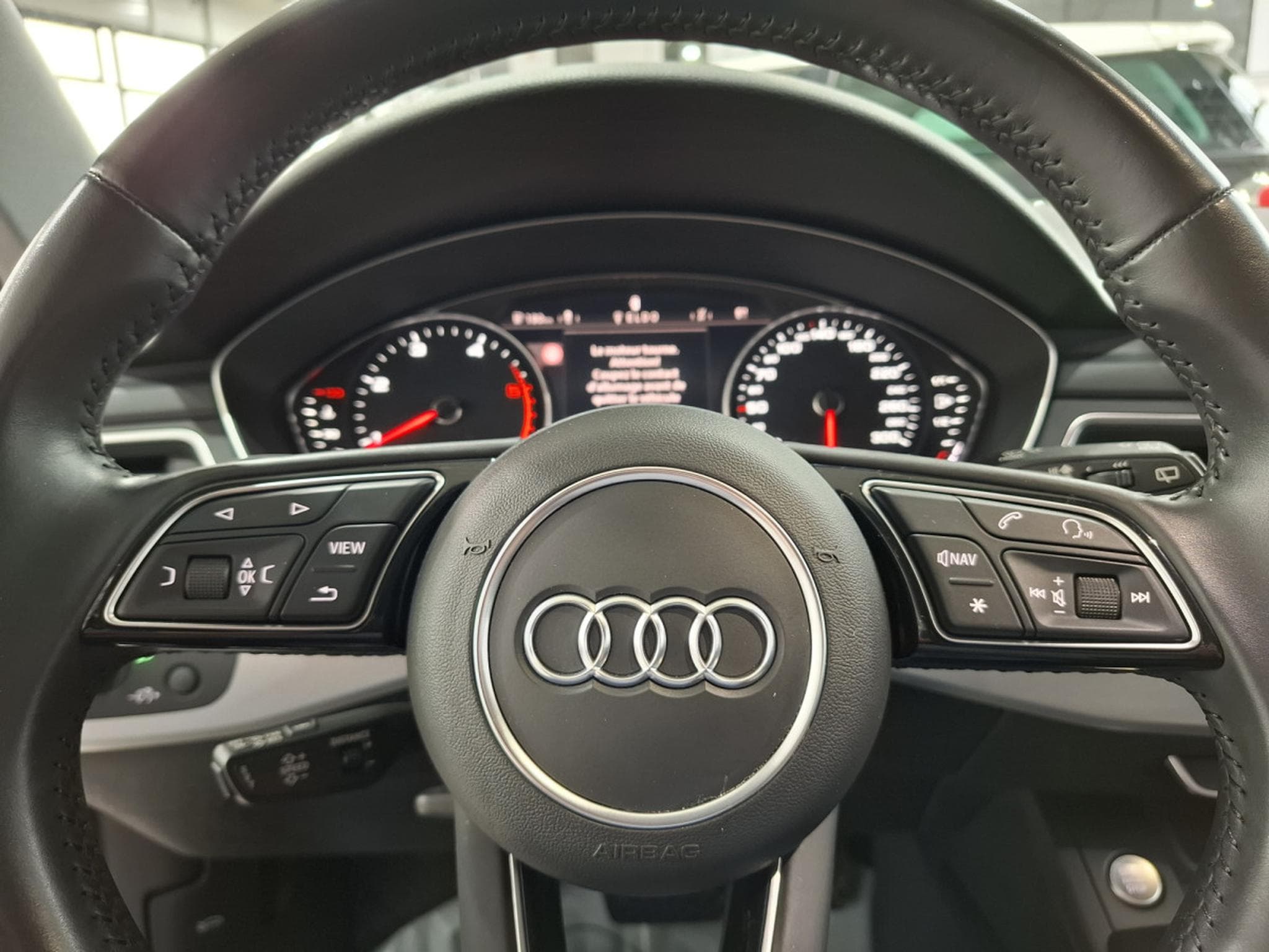 Audi A4 AVANT 2.0 TDI 150 S-TRONIC, EDITION SPORT, NAVI, CUIR, CAMER (2019) - Photo 10