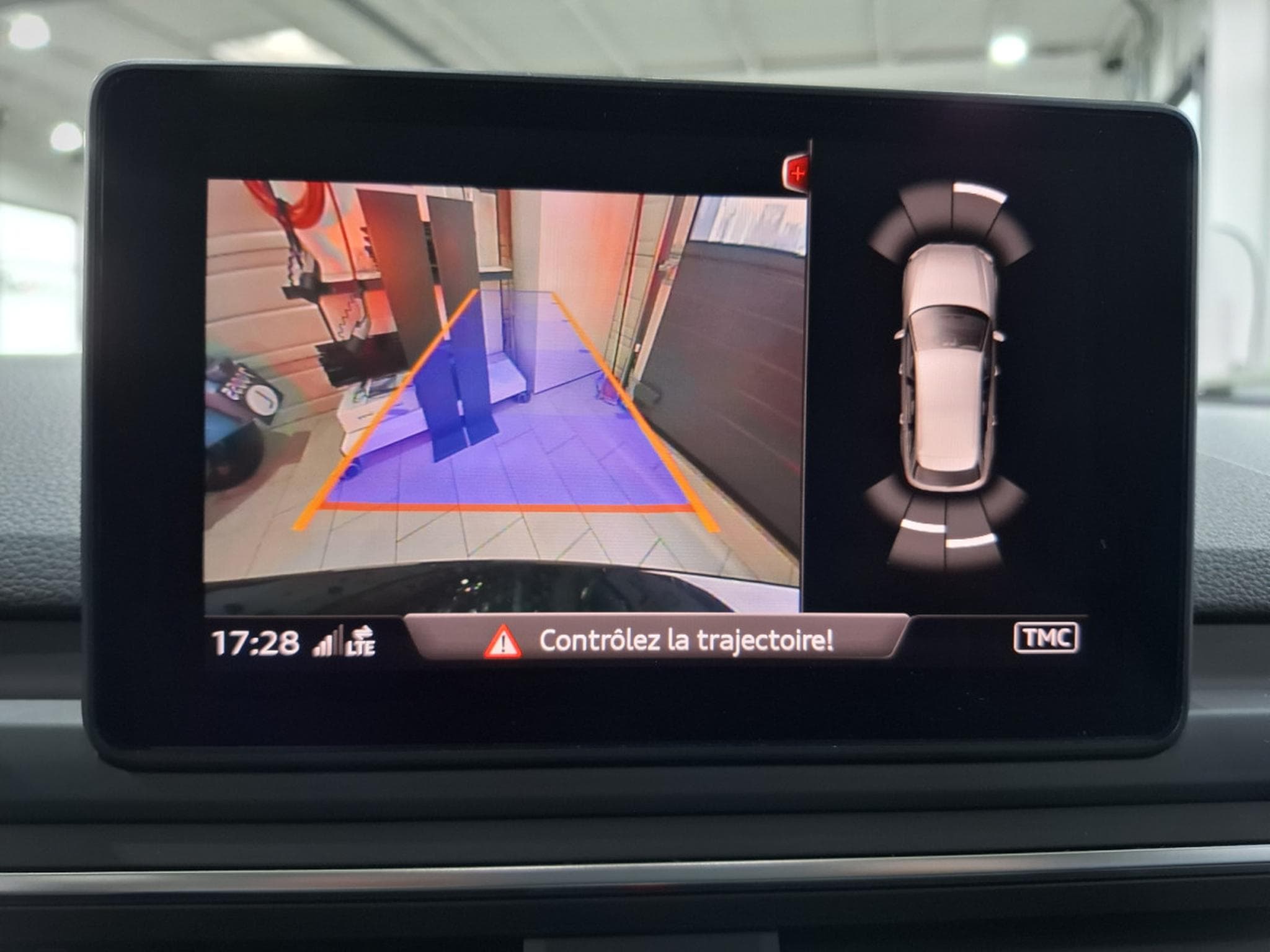 Audi A4 AVANT 2.0 TDI 150 S-TRONIC, EDITION SPORT, NAVI, CUIR, CAMER (2019) - Photo 12