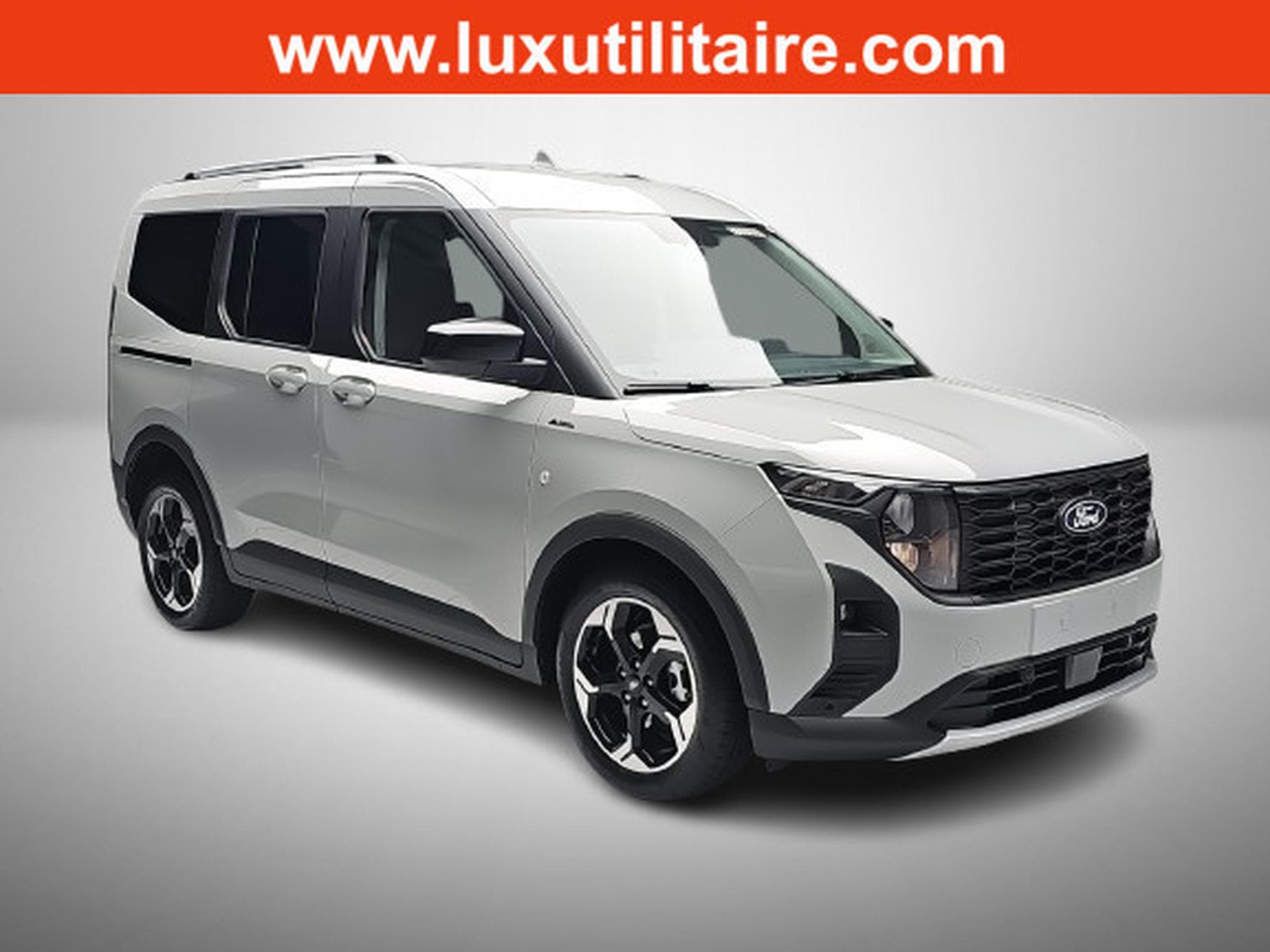 Ford Tourneo 1.0i Ecoboost 126 Active Automatik (2025) - Foto 1