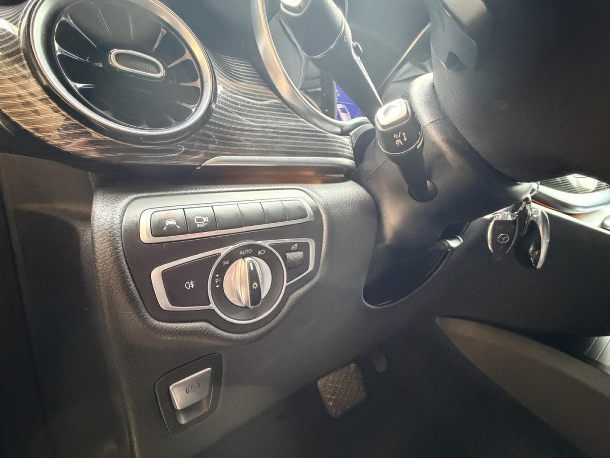 Mercedes V 250 d Avangarde Pack-Sport EXTRA LONG 360° 8 Places 190cv (2020) - Photo 11