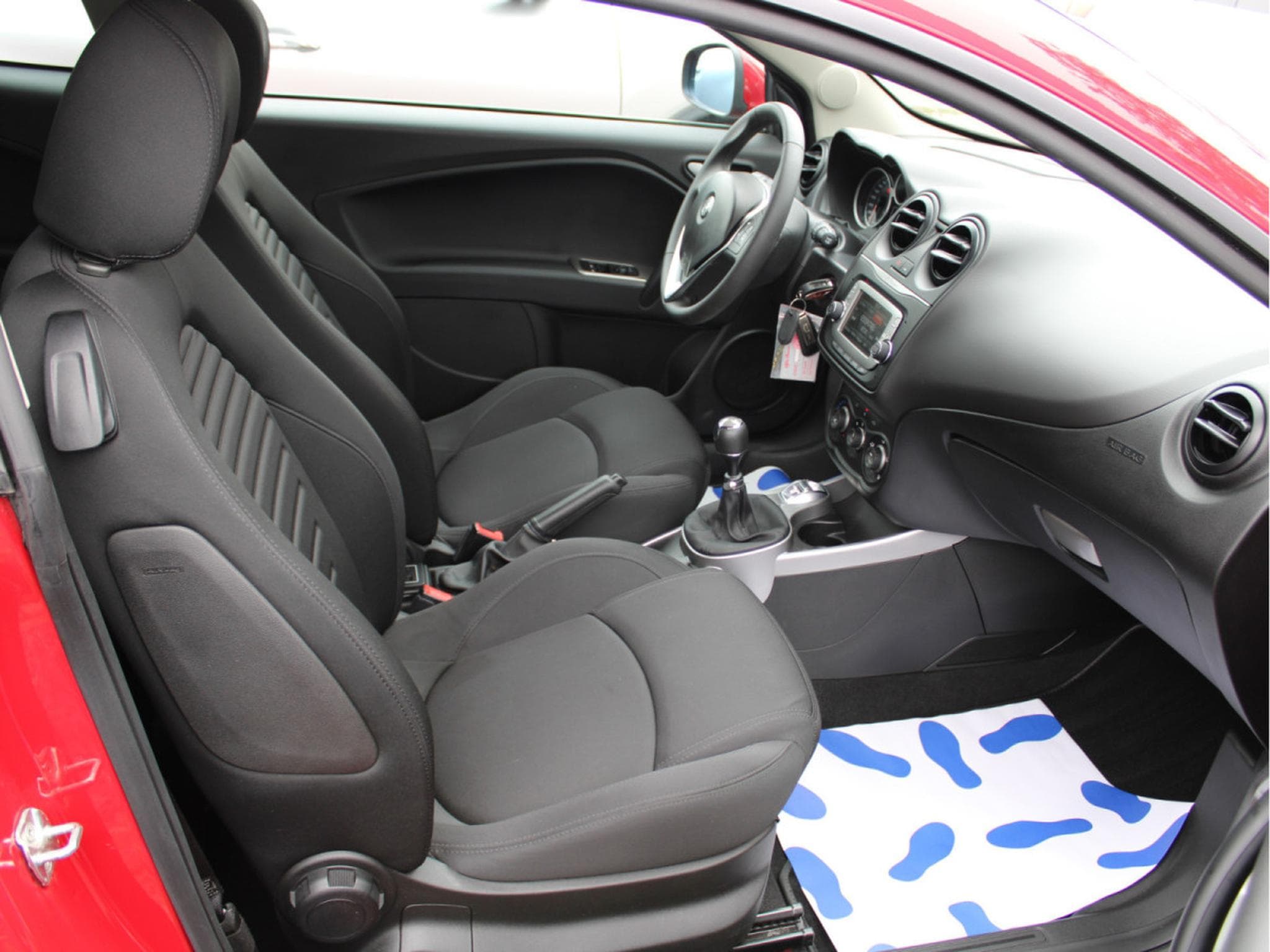 Alfa-Romeo Mito 1.3 MULTIJET , ALU 16'', BLUETOOTH, CARNET D'ENTRETIEN, GARA (2018) - Photo 5