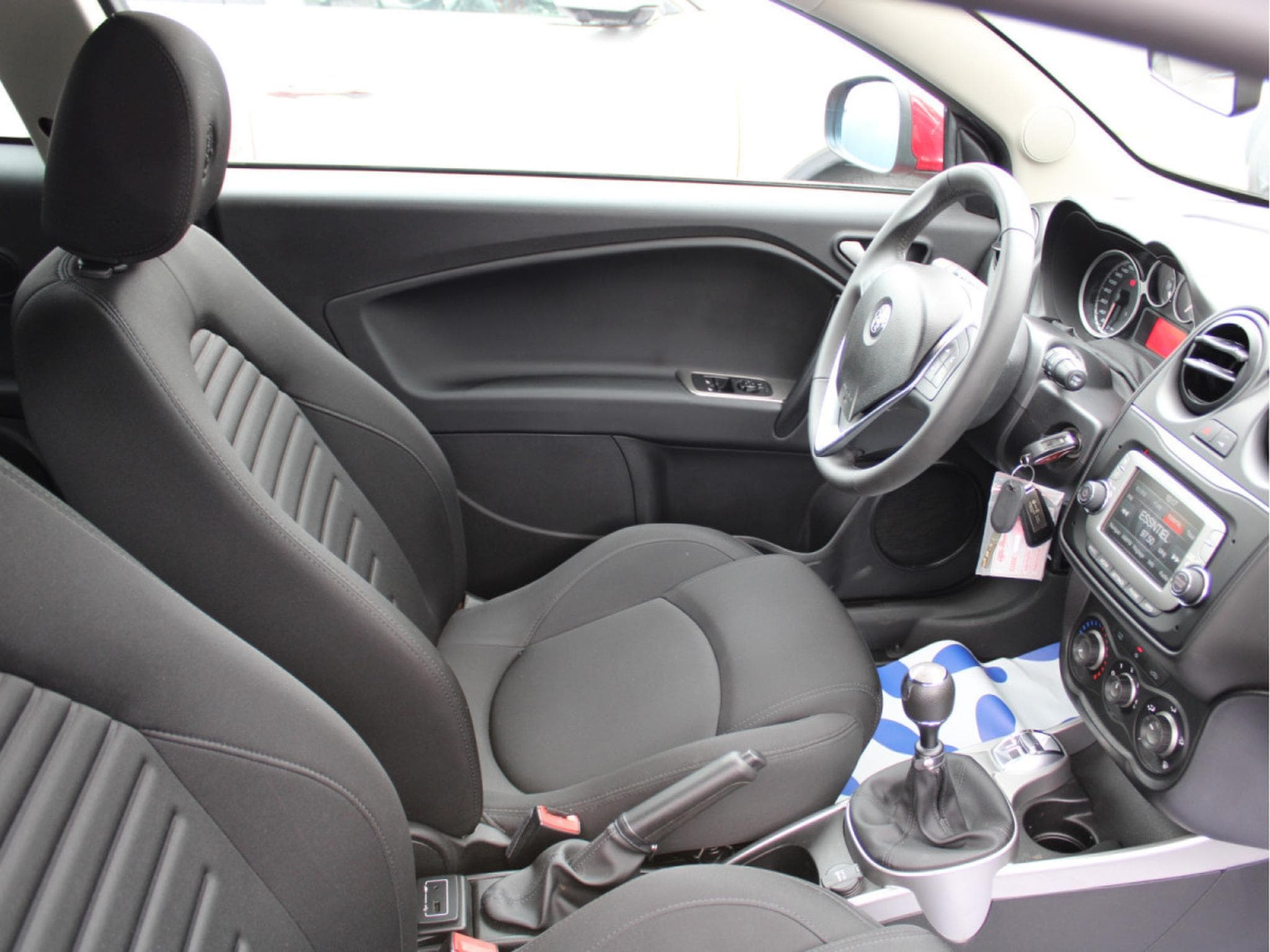 Alfa-Romeo Mito 1.3 MULTIJET , ALU 16'', BLUETOOTH, CARNET D'ENTRETIEN, GARA (2018) - Photo 6