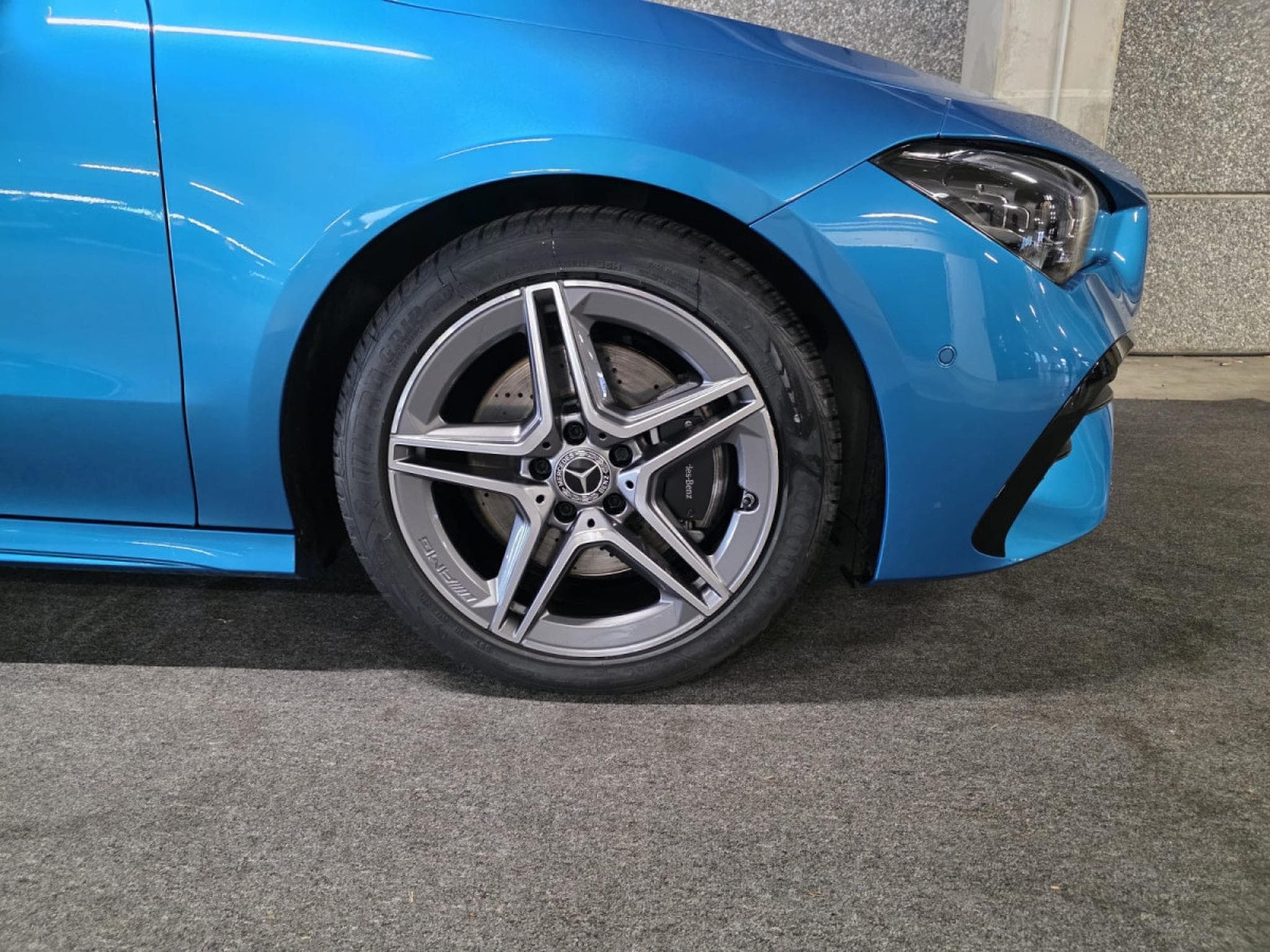 Mercedes CLA 200 D AMG LINE FACELIFT CUIR NAVI Garantie Mercedes (2024) - Photo 15