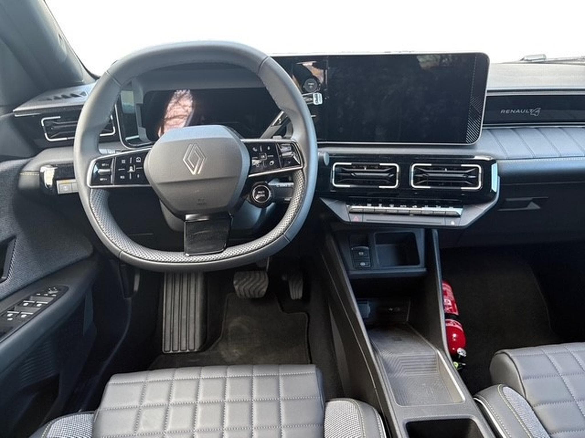 Renault R4 E-Tech iconic 150 hp comfort range (2025) - Photo 8