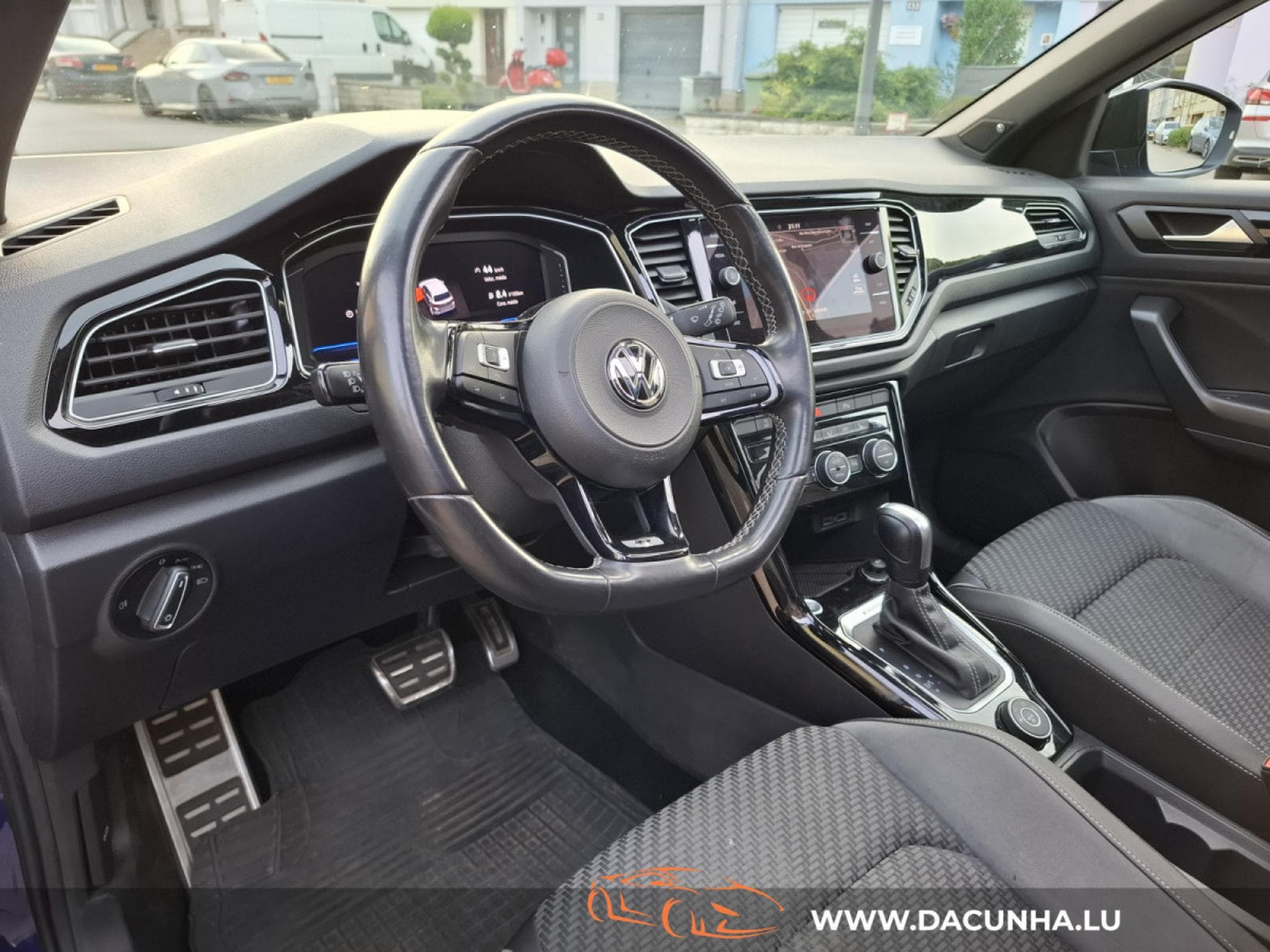 VW T-Roc 2.0 TSI R 4Motion DSG, AKRAPOVIC, PANORAMIQUE, COCKPIT, CAME (2020) - Foto 8