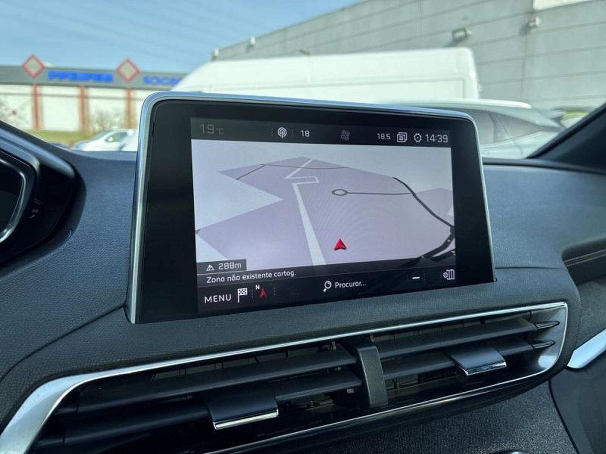 PEUGEOT 3008 1.2 PureTech 130ch S&S GT Line (2020) - Photo 5