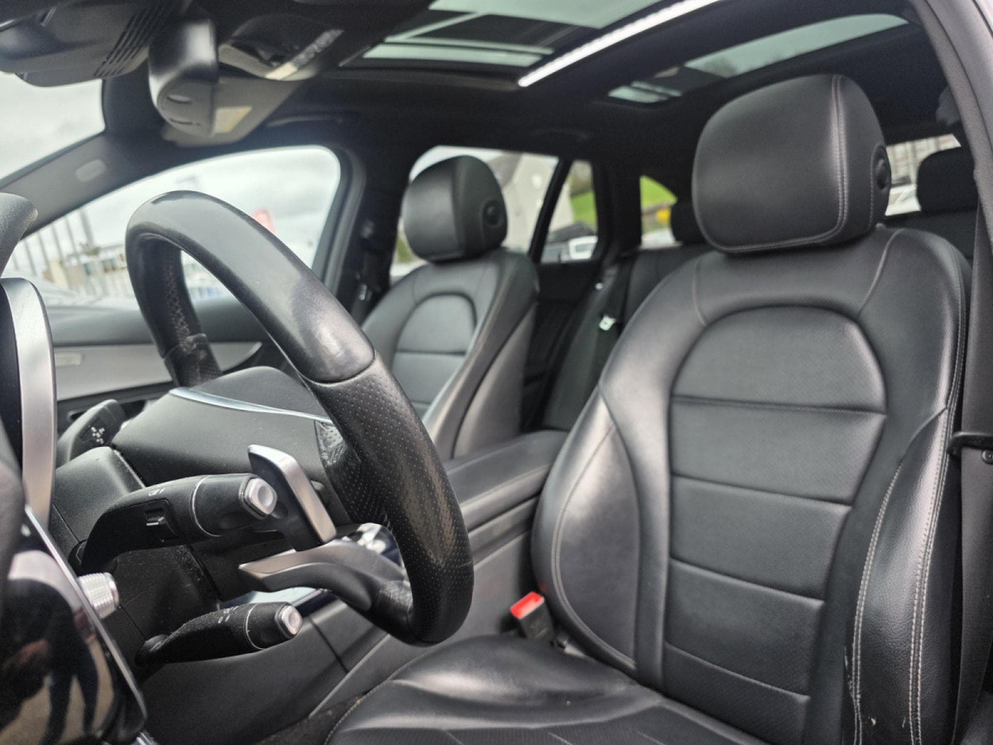 Mercedes C 250 D T 4MATIC AMG LINE HEAD UP PANO CUIR NAVI (2016) - Photo 6