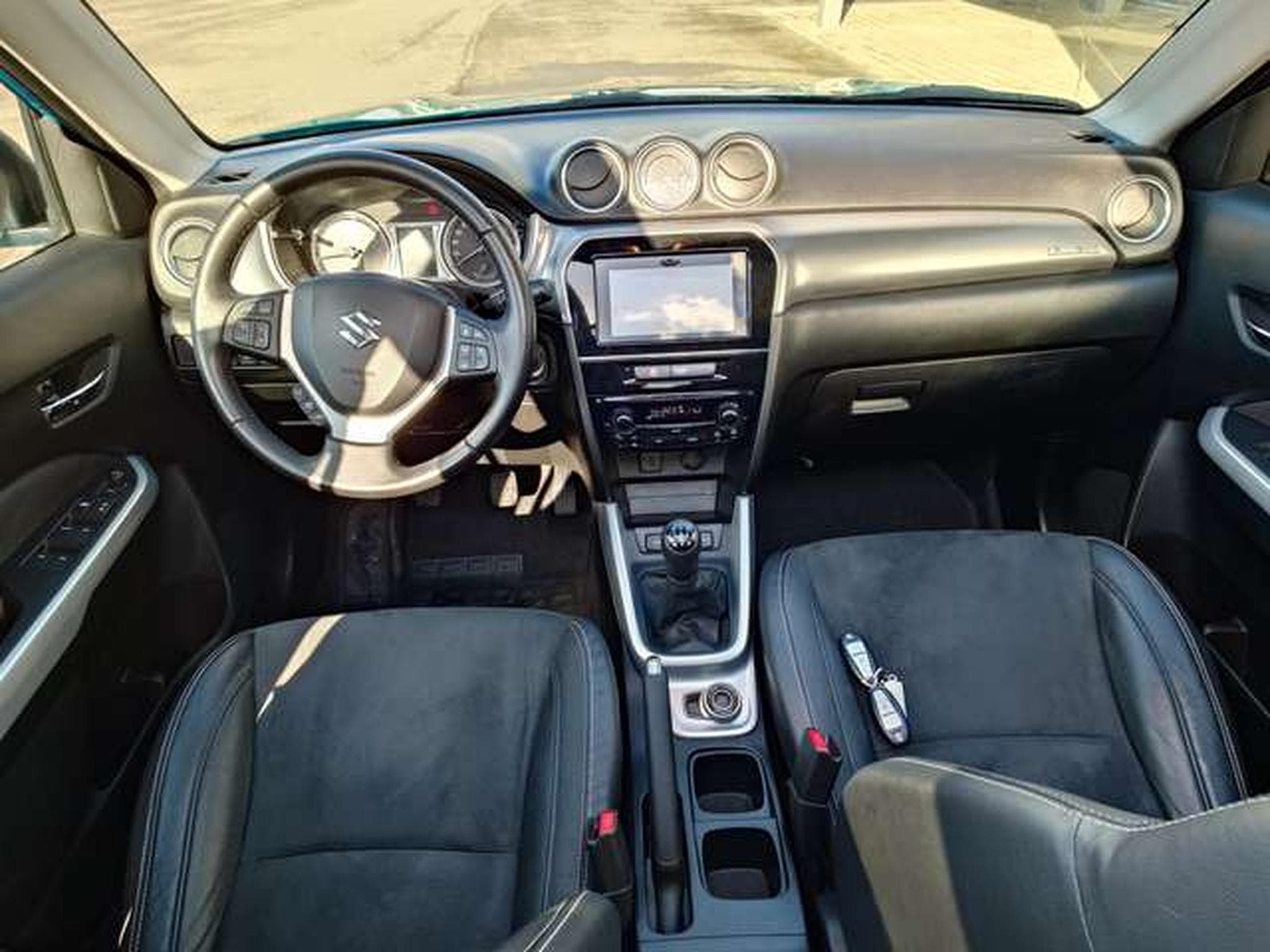 Suzuki Vitara Vitara 1.6i 4x4 GLX (2015) - Photo 5