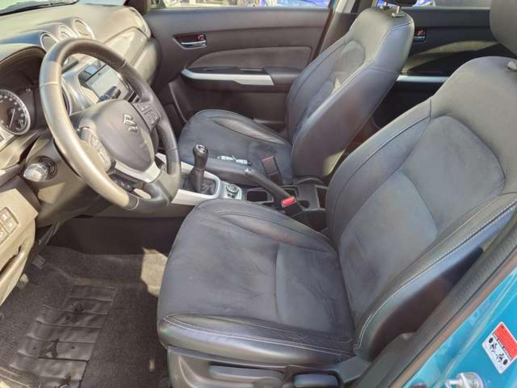 Suzuki Vitara Vitara 1.6i 4x4 GLX (2015) - Photo 6