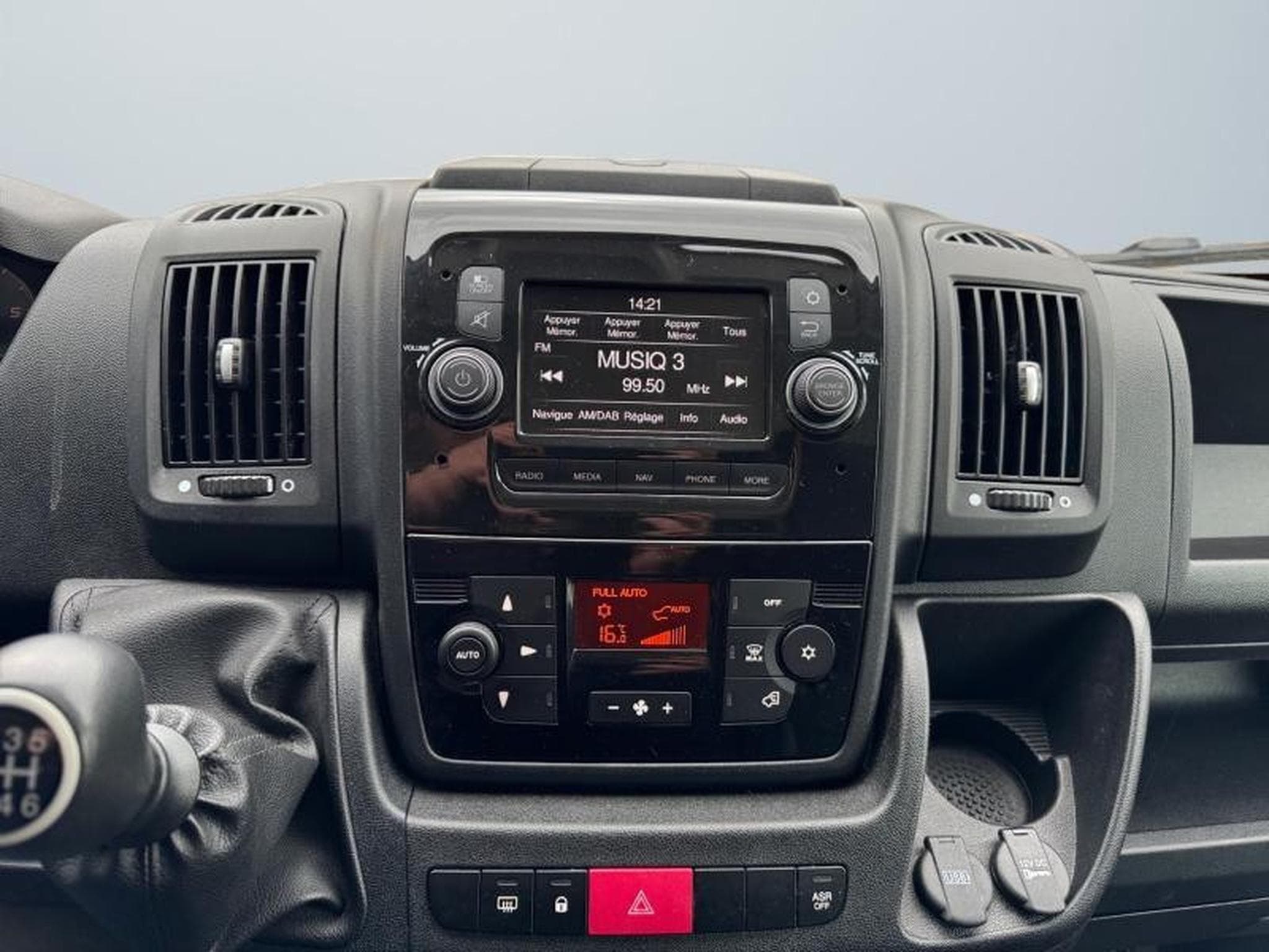 Opel Movano 2.2D L4H3 (2024) - Photo 21