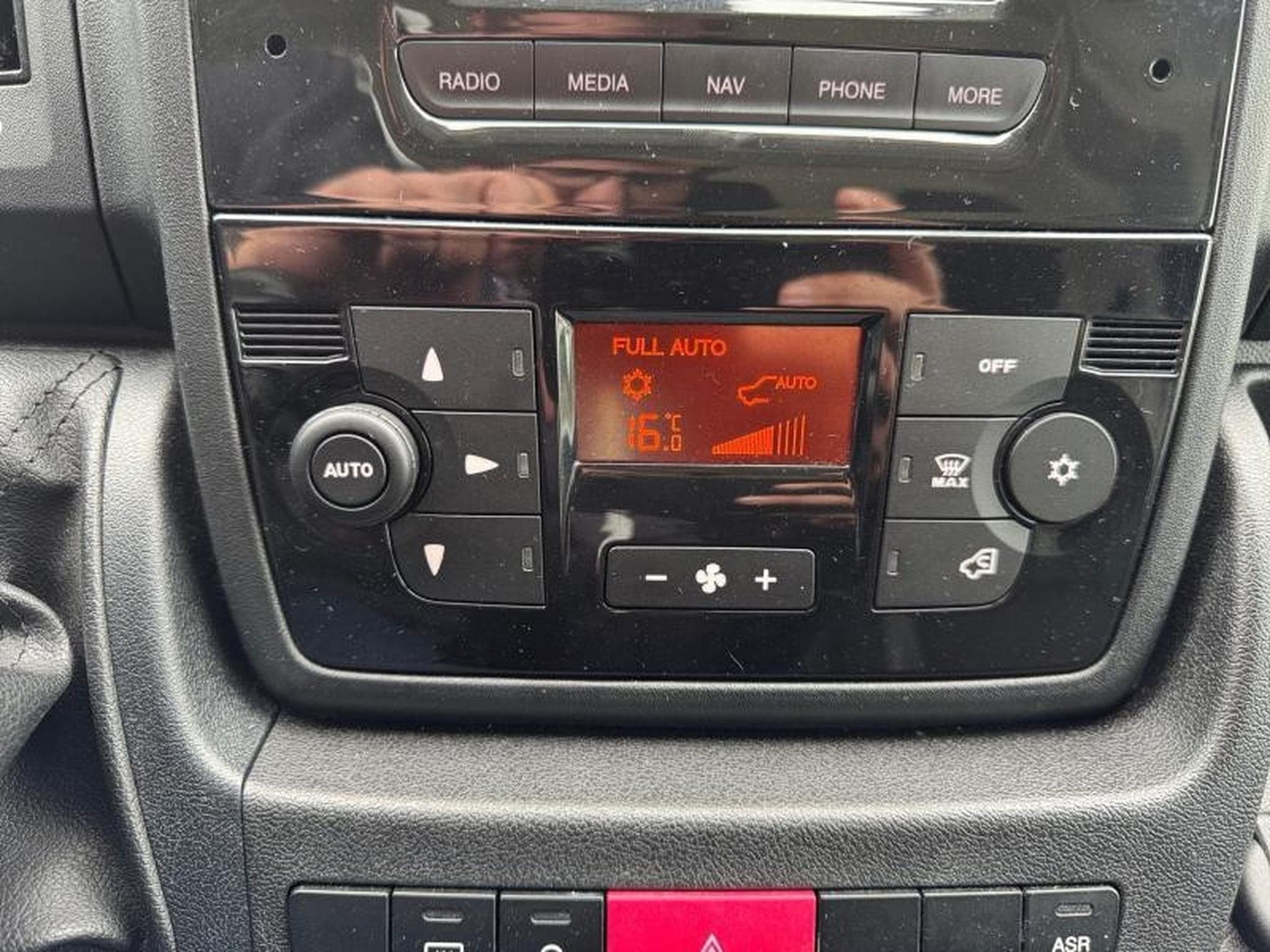 Opel Movano 2.2D L4H3 (2024) - Photo 24