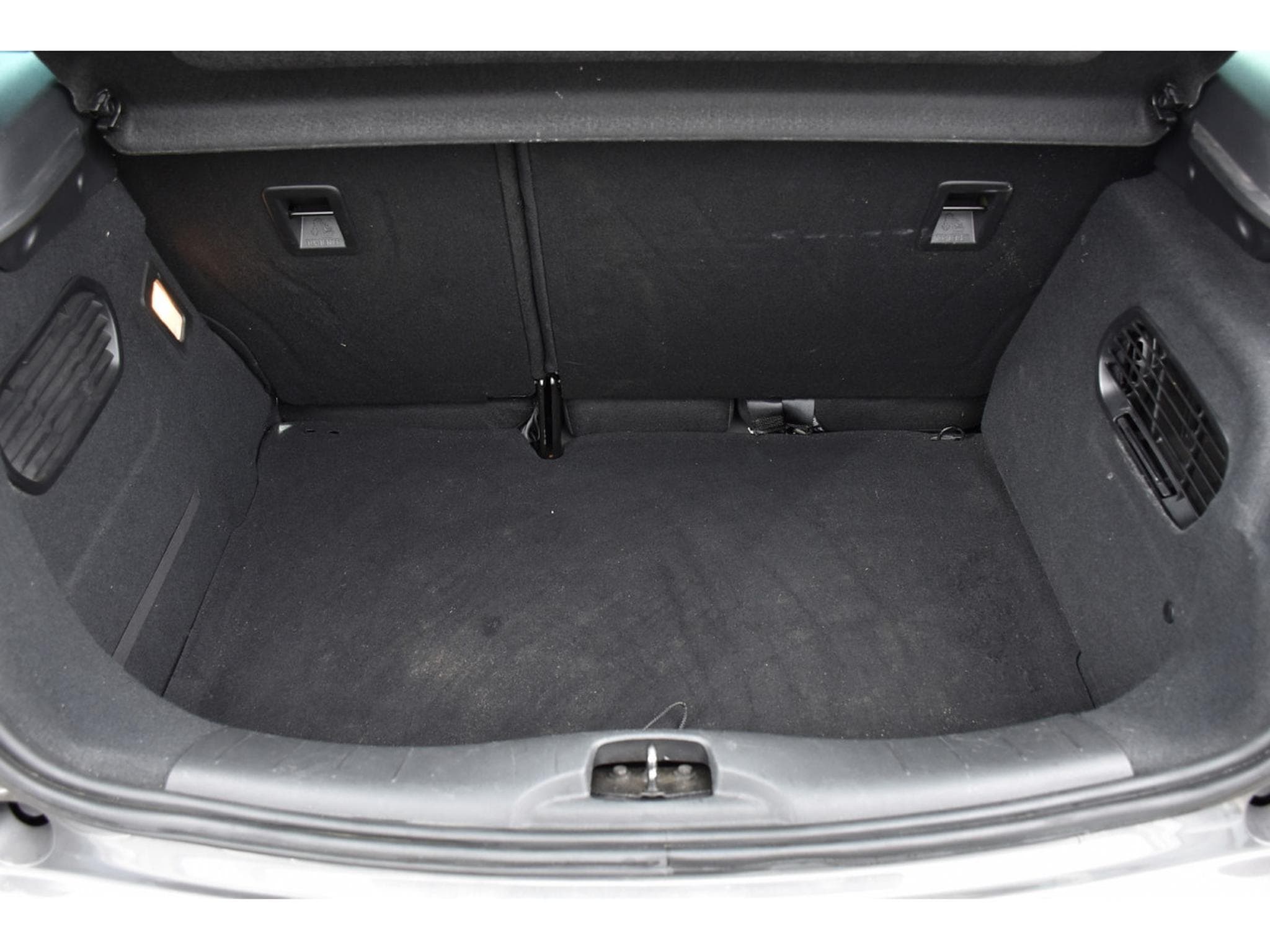 DS Automobiles DS3 1.2 PureTech So Chic Auto. CUIR GPS REGUL CAM 1° MAIN (2019) - Foto 19