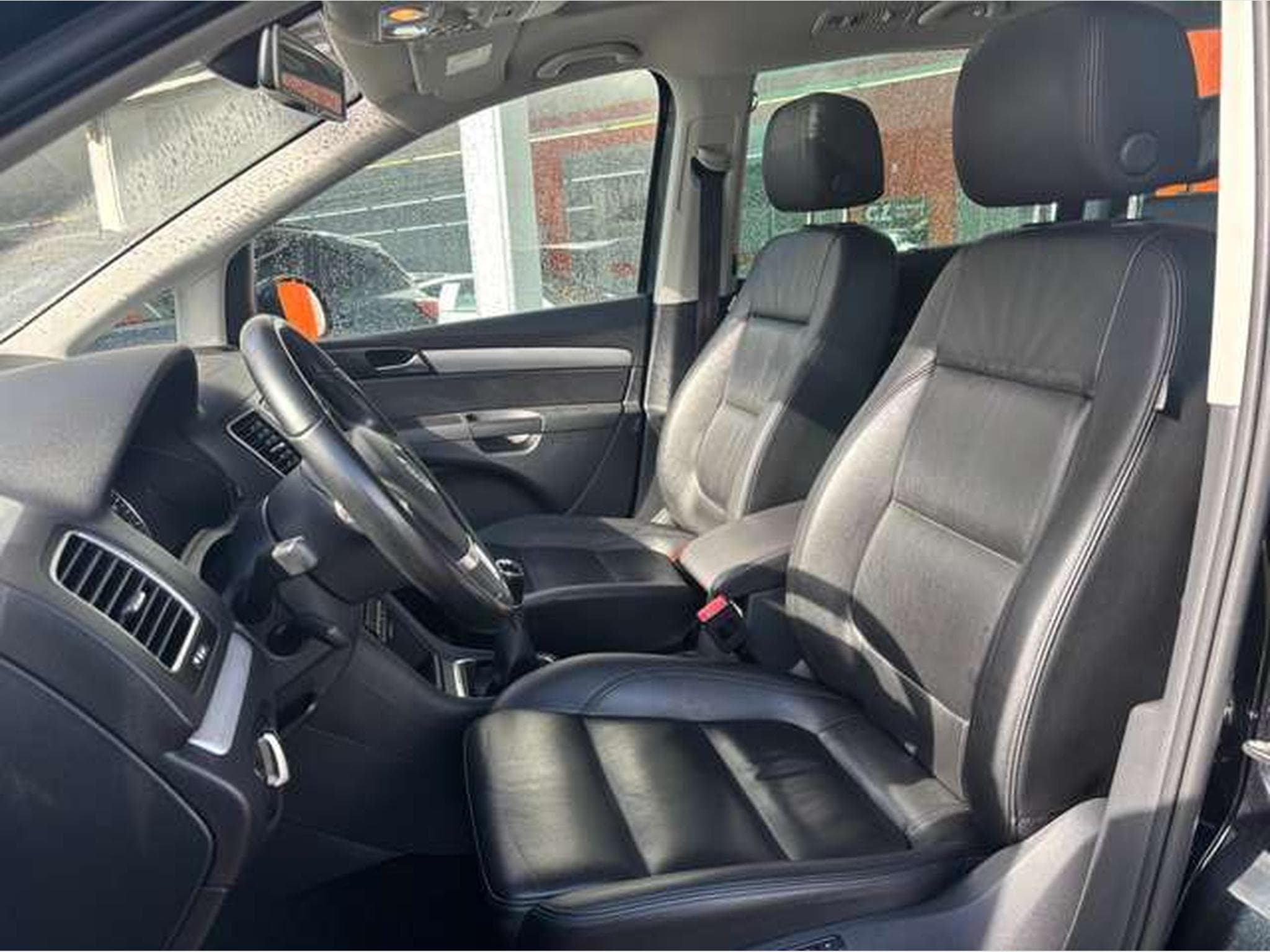 VW Sharan Sharan 2.0 TDI 4Motion - Vente Privé (2015) - Photo 10