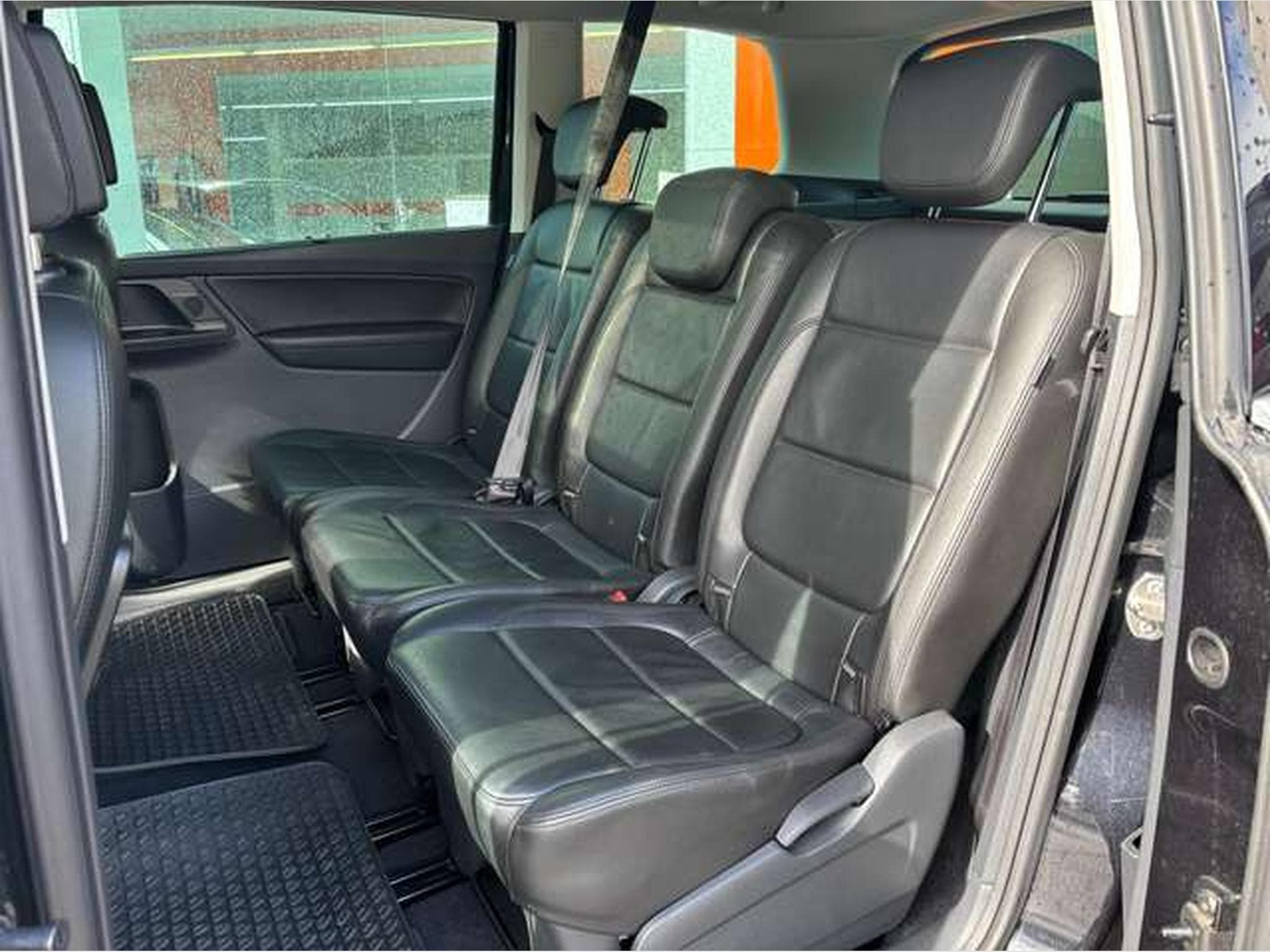 VW Sharan Sharan 2.0 TDI 4Motion - Vente Privé (2015) - Photo 18