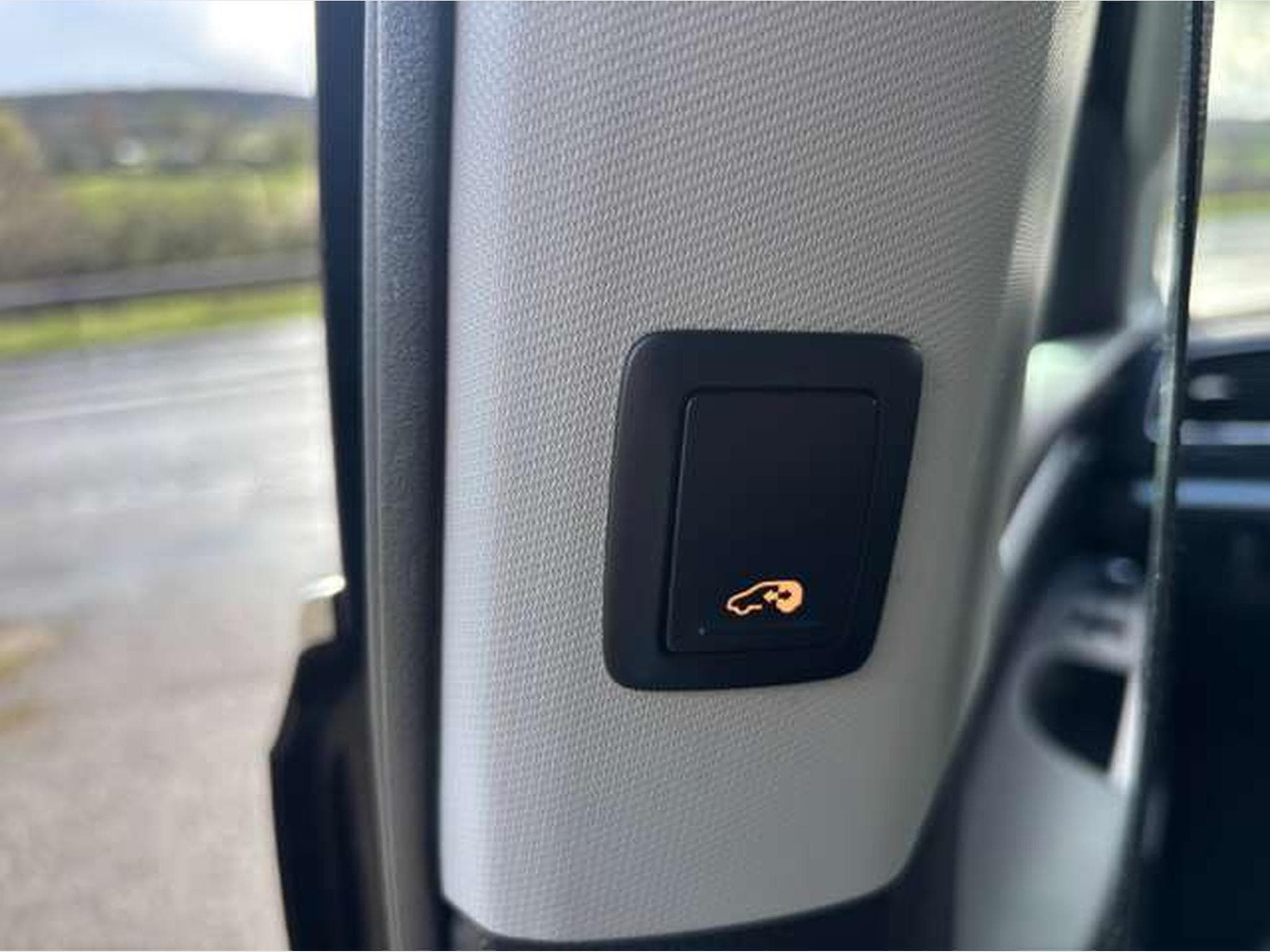 VW Sharan Sharan 2.0 TDI 4Motion - Vente Privé (2015) - Photo 21