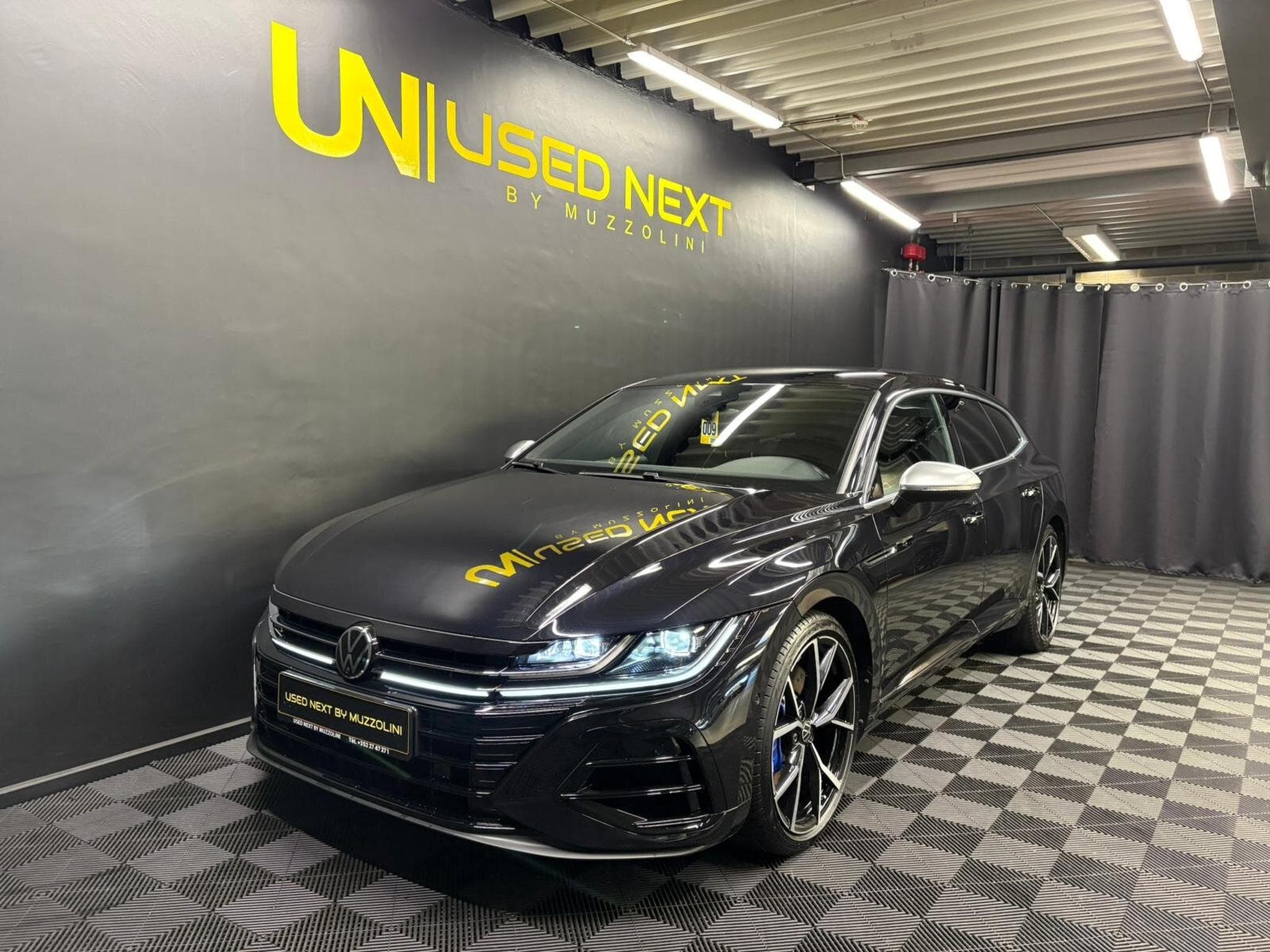 VW Arteon R Shooting Break 4Motion 320cv Camera/HarmanKardon/AppConnec (2023) - Foto 1