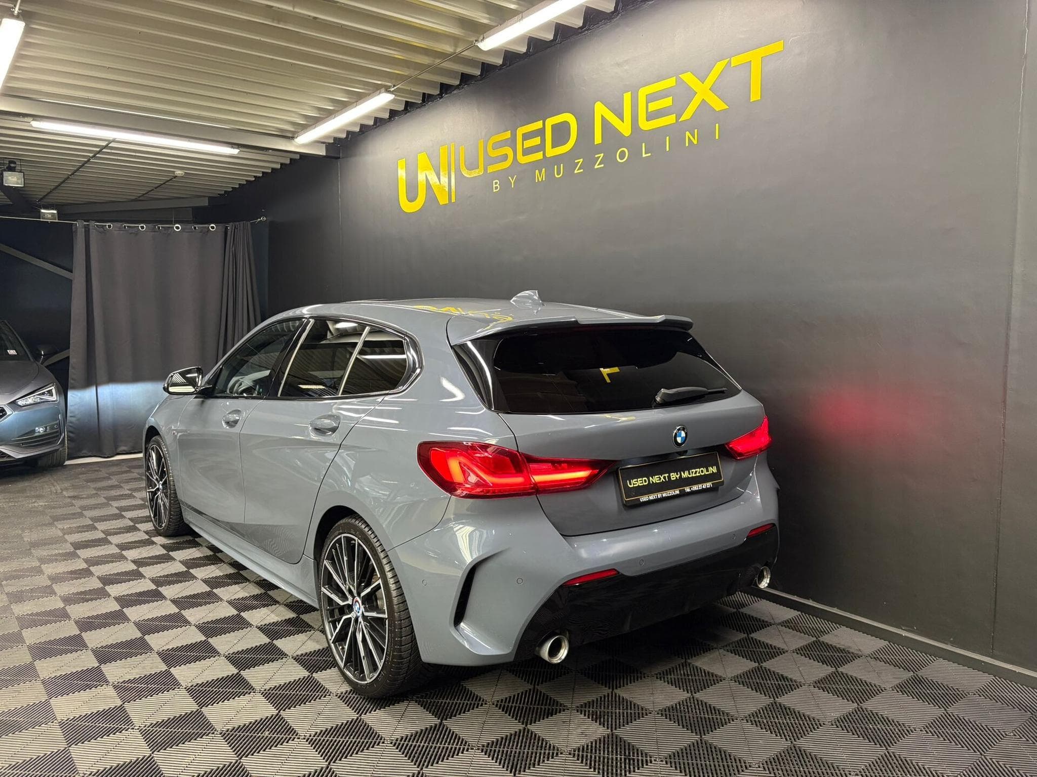 BMW 118 D (2020) - Foto 8