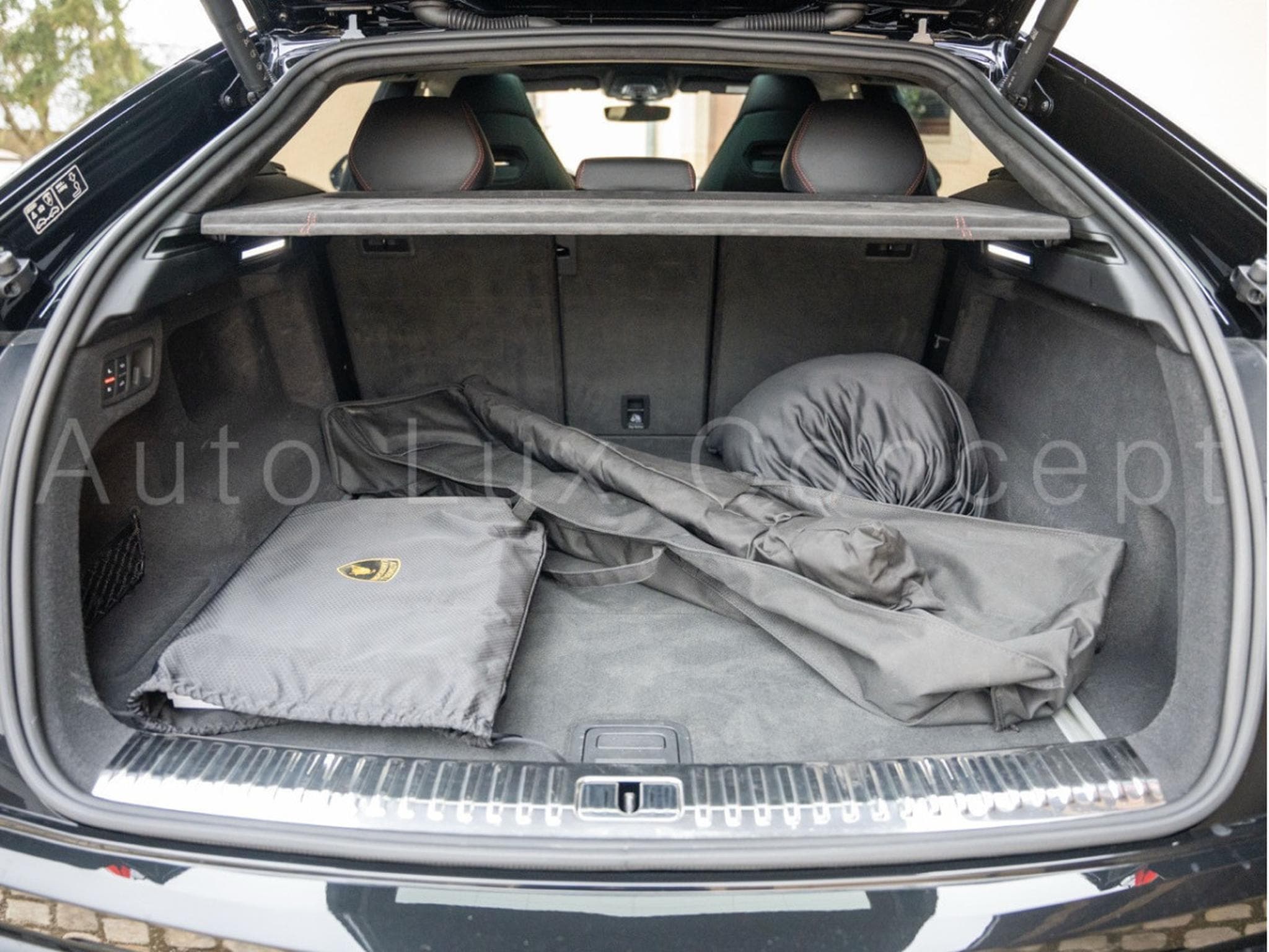 Lamborghini Urus 4.0 V8 (2022) - Photo 26