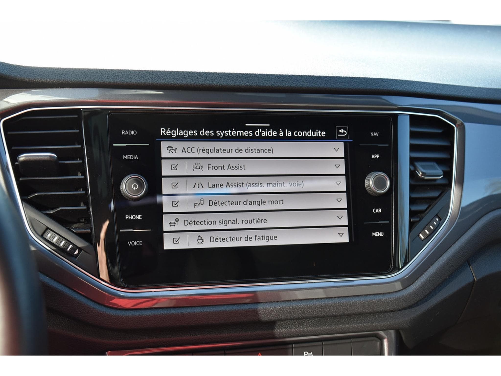 VW T-Roc 2.0 TSI 4Motion R-Line DSG TO ACC LANE SIDE GPS CAM 1° MAIN (2021) - Photo 15