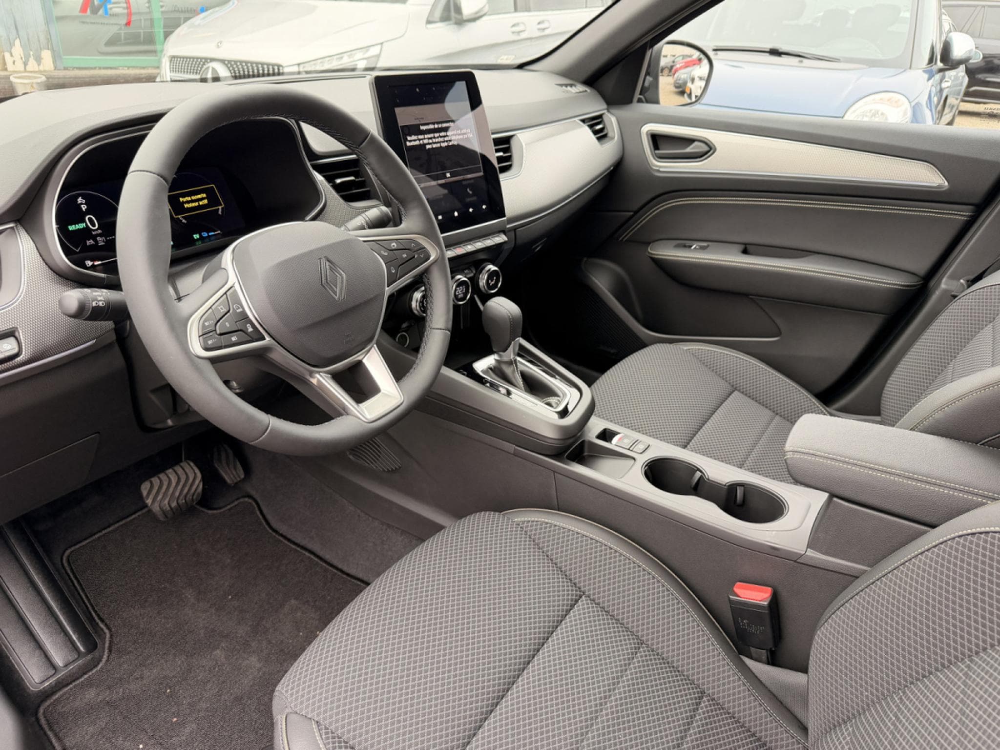 Renault Arkana 1.6 TECHNO FULL HYBRID E-TECH EDC (2026) - Foto 14