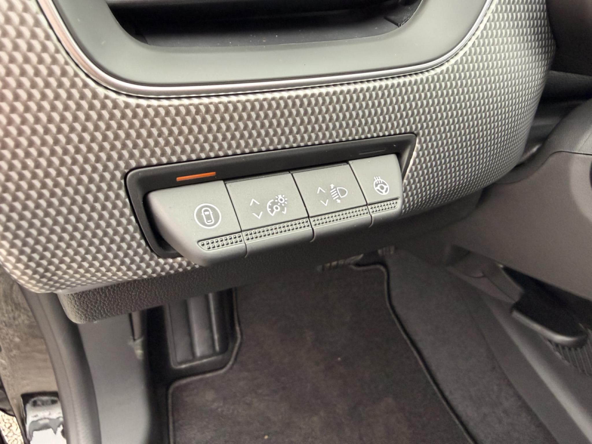 Renault Arkana 1.6 TECHNO FULL HYBRID E-TECH EDC (2026) - Foto 16