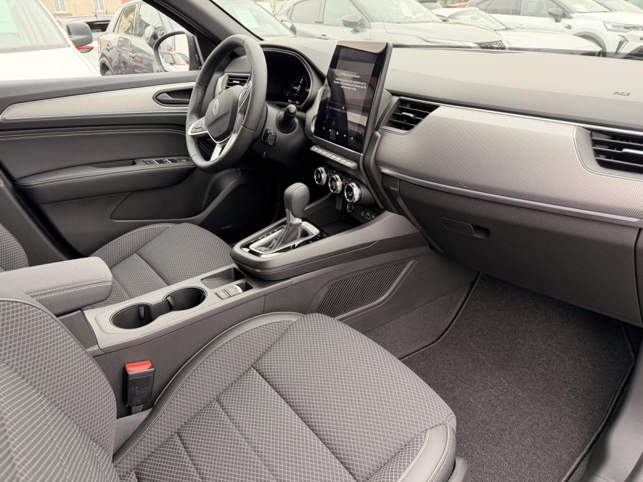 Renault Arkana 1.6 TECHNO FULL HYBRID E-TECH EDC (2026) - Foto 3