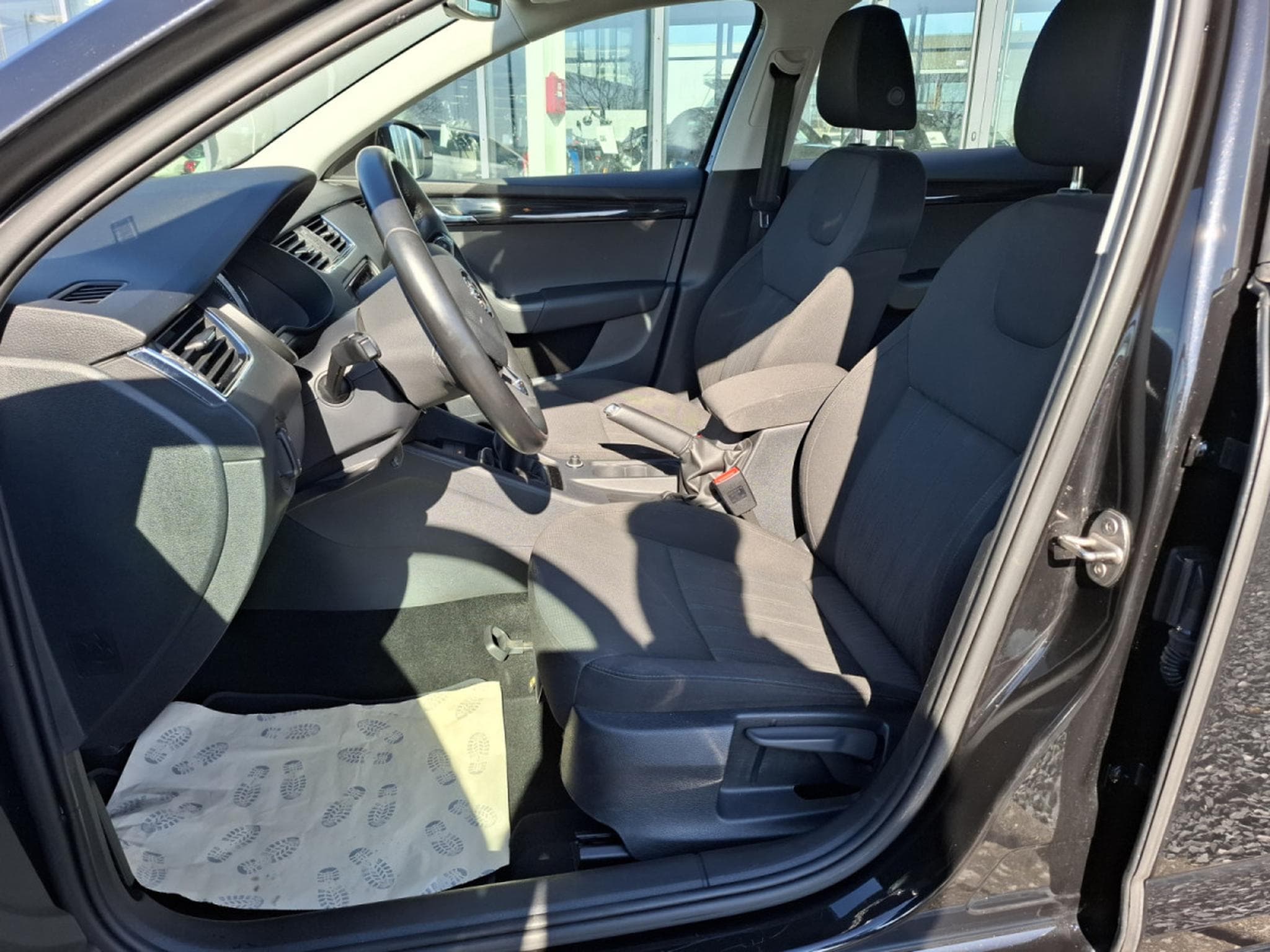 Skoda Octavia 1.8 TSI STYLE LED NAVI 1 HAND (2018) - Photo 6