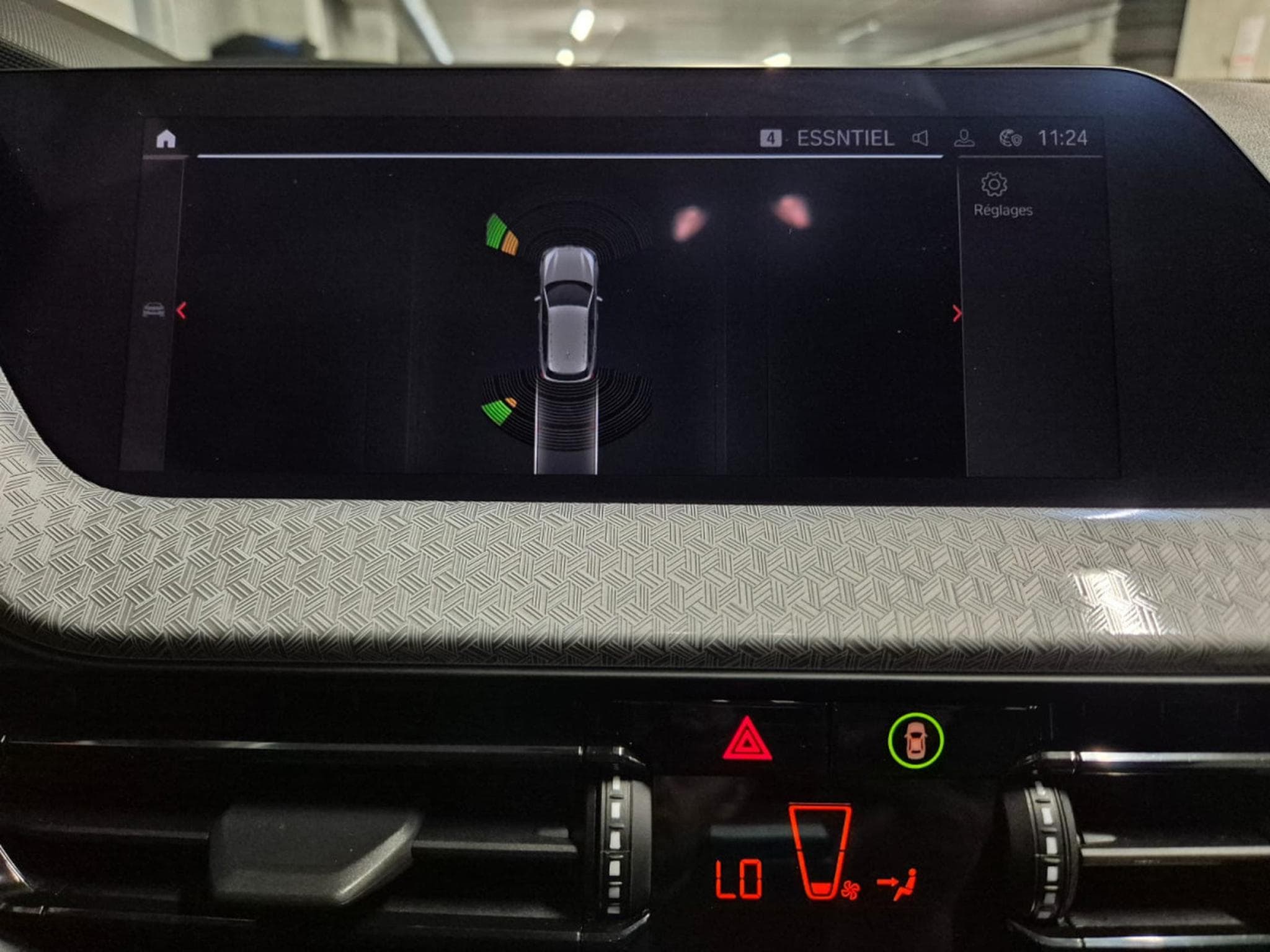 BMW 118 i AUTO LED NAVI (2020) - Photo 12