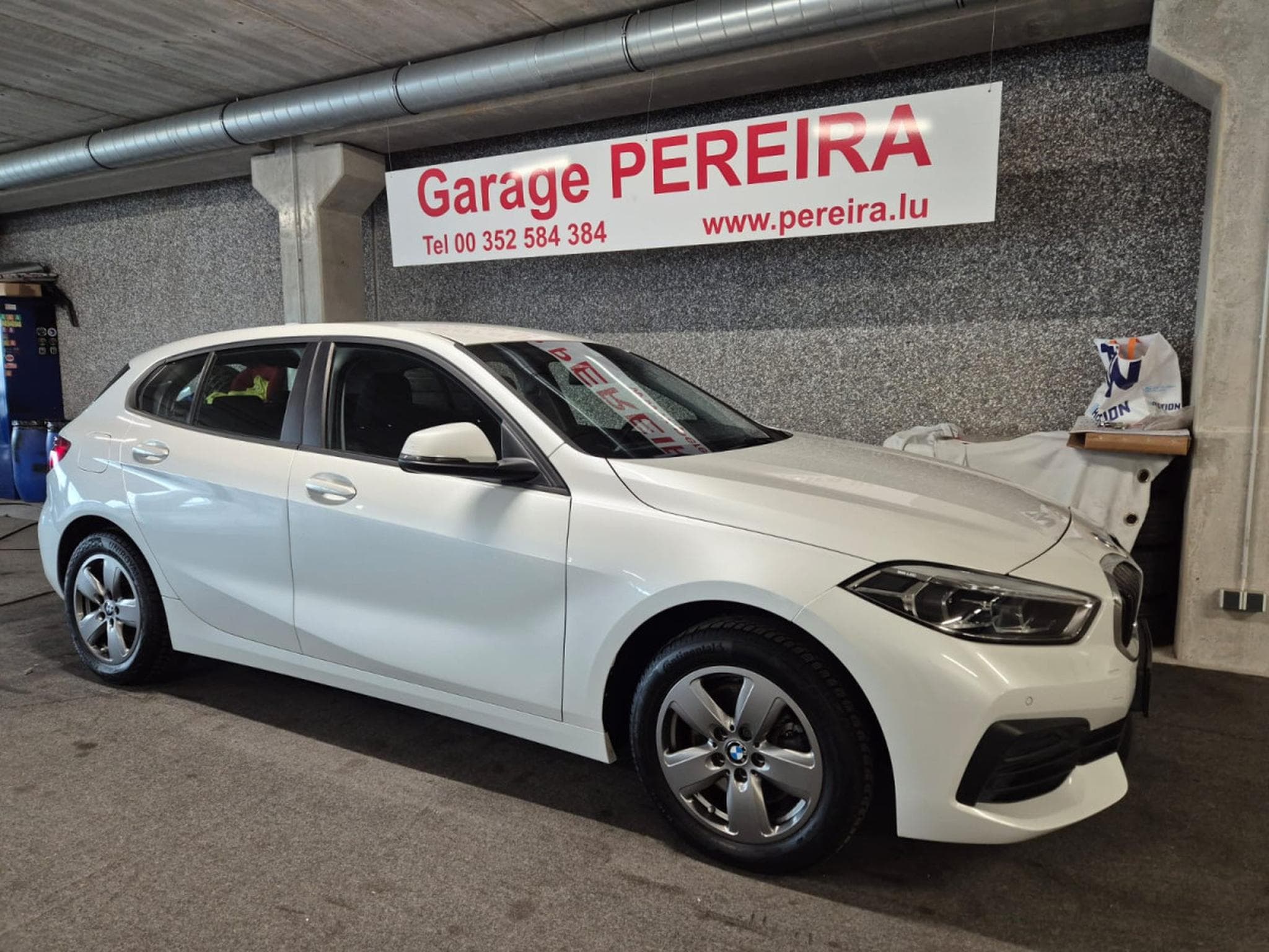 BMW 118 i AUTO LED NAVI (2020) - Photo 2