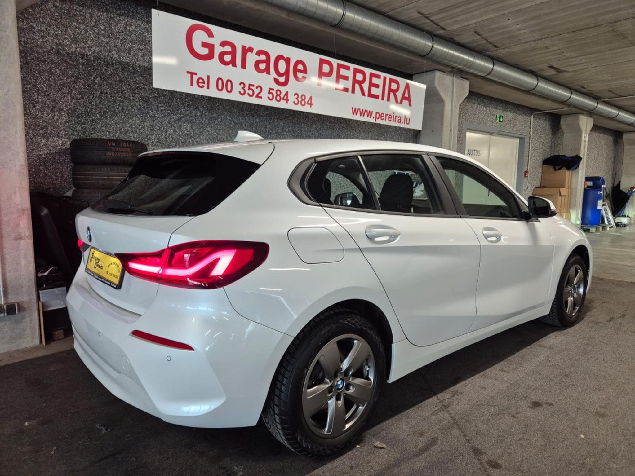 BMW 118 i AUTO LED NAVI (2020) - Photo 4