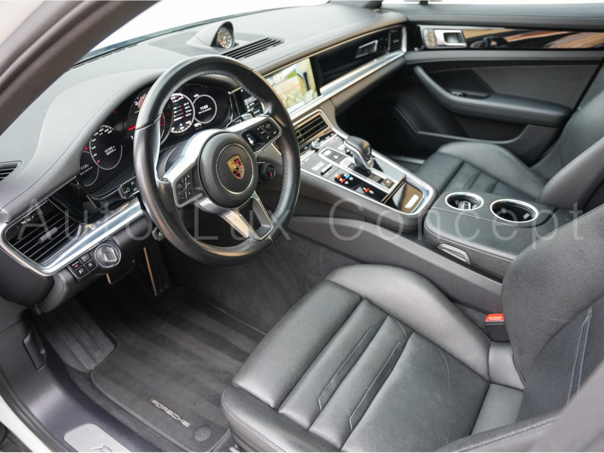 Porsche Panamera 4S Diesel (2017) - Photo 5