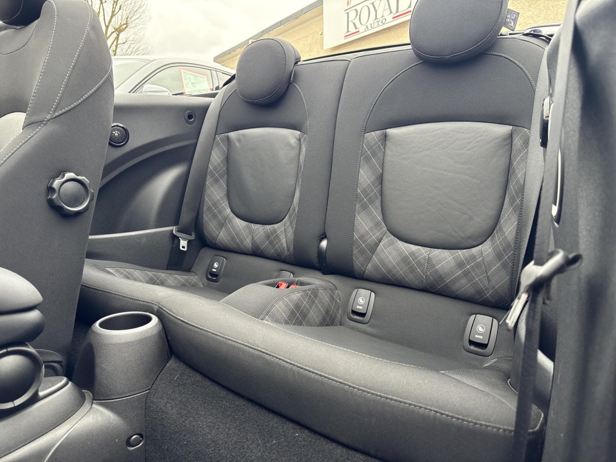 Mini Cooper Cabriolet 1.5 JOHN COOPER WORKS 136 * GARANTIE 36 MOIS * (2017) - Foto 6