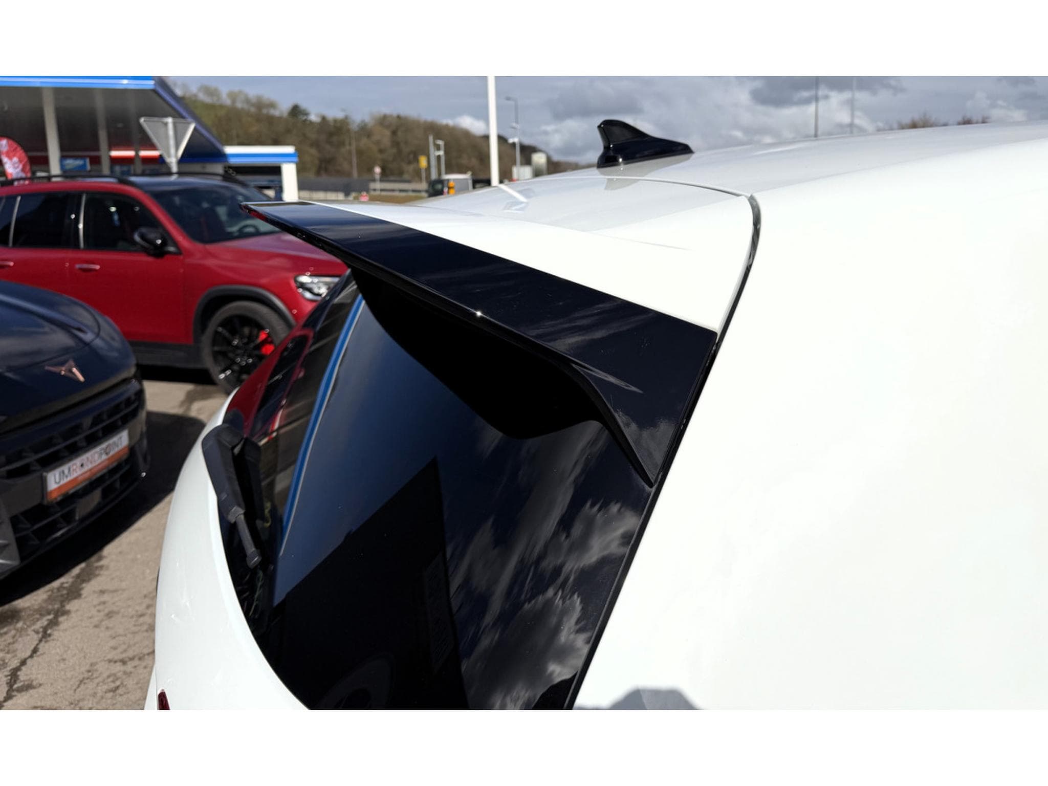 VW Golf GTI CLUBSPORT BLACK STYLE IQ.DRIVE 19" R-LINE (2022) - Photo 15