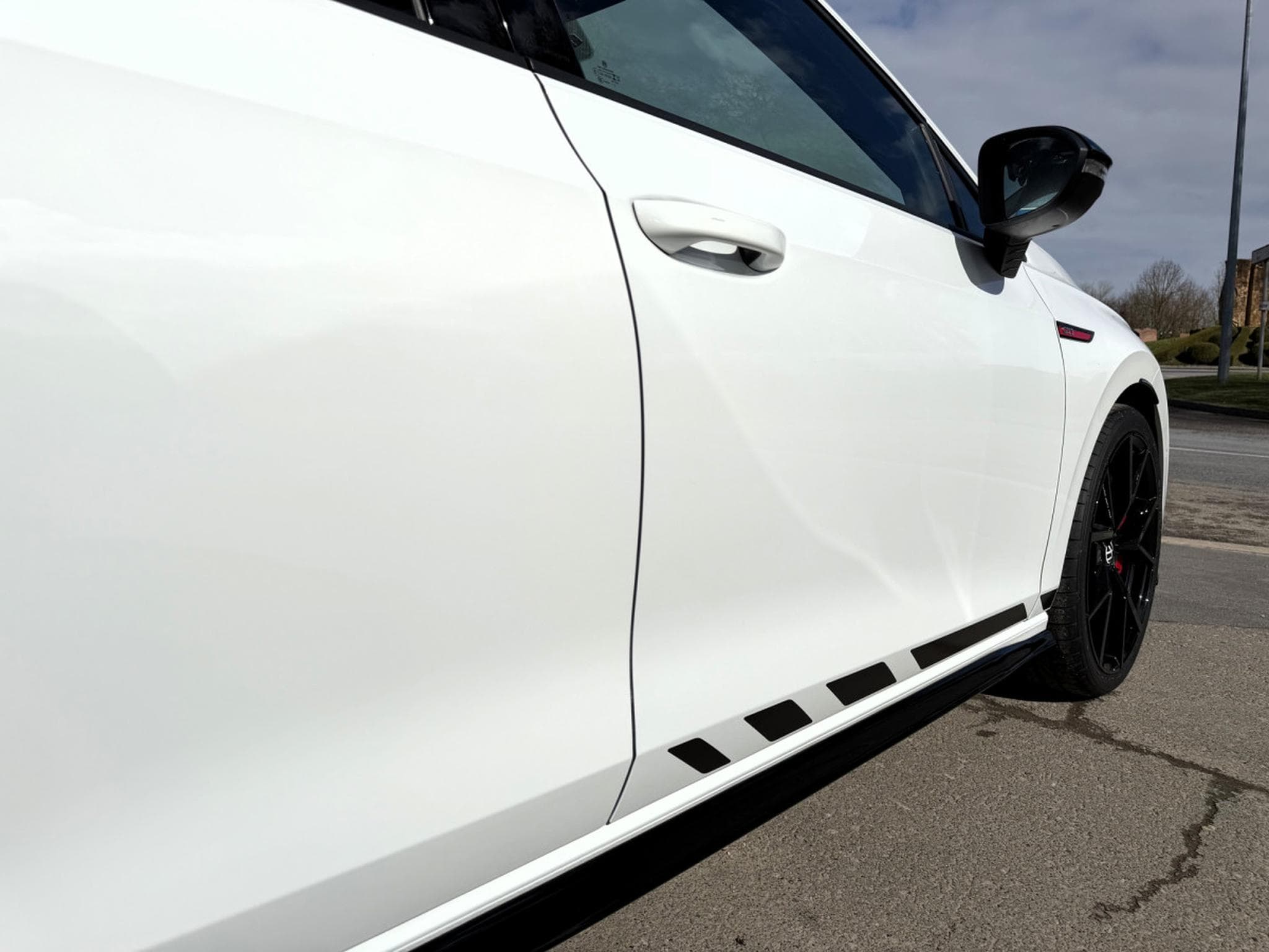 VW Golf GTI CLUBSPORT BLACK STYLE IQ.DRIVE 19" R-LINE (2022) - Photo 16