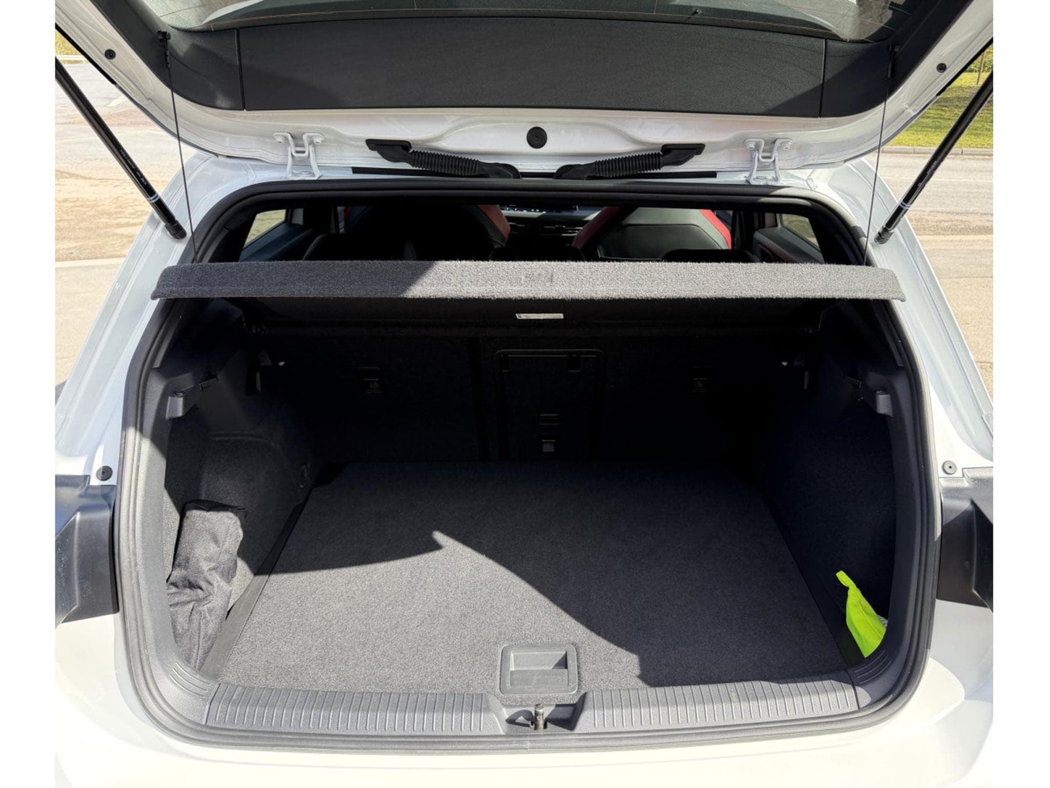 VW Golf GTI CLUBSPORT BLACK STYLE IQ.DRIVE 19" R-LINE (2022) - Photo 18