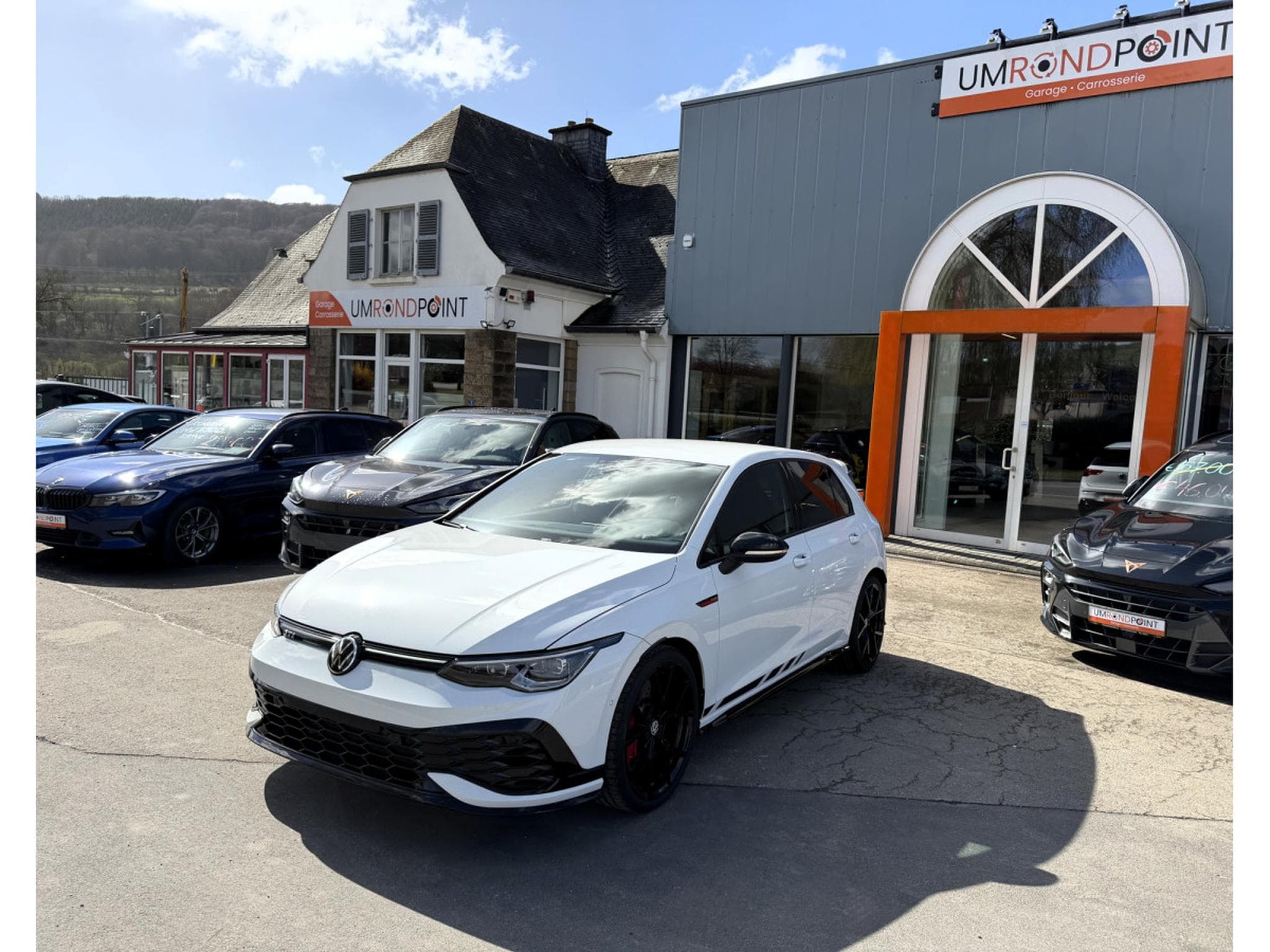 VW Golf GTI CLUBSPORT BLACK STYLE IQ.DRIVE 19" R-LINE (2022) - Photo 3