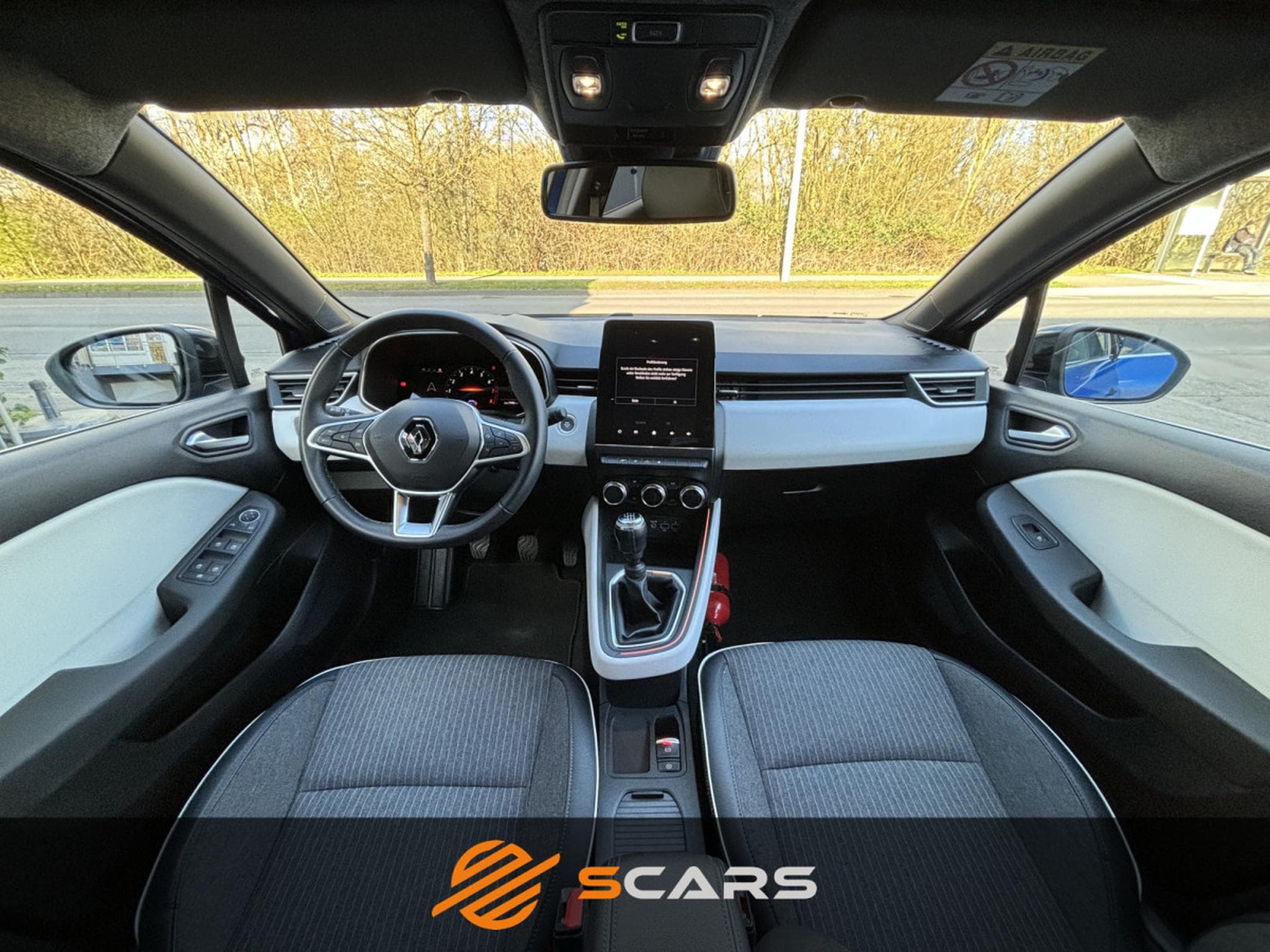 Renault Clio 1.0 TCe 91cv Techno (2023) - Foto 9