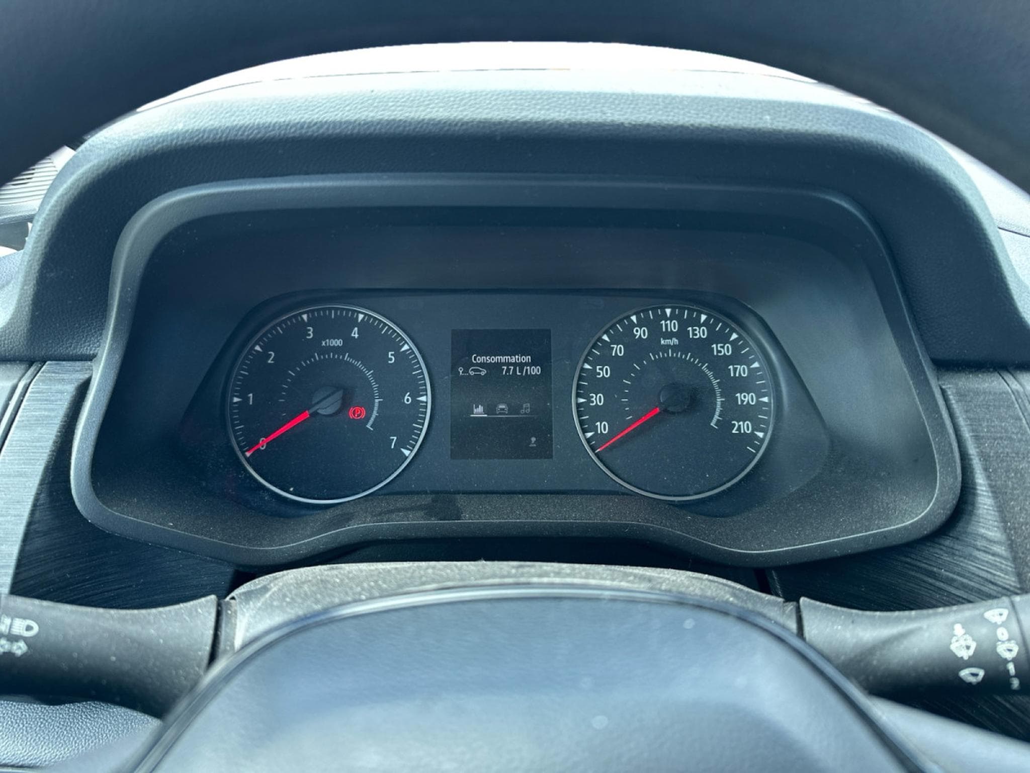 Renault Trafic 2.0 dCi 130 6D Energy Blue Confort L1H1 (2023) - Foto 8