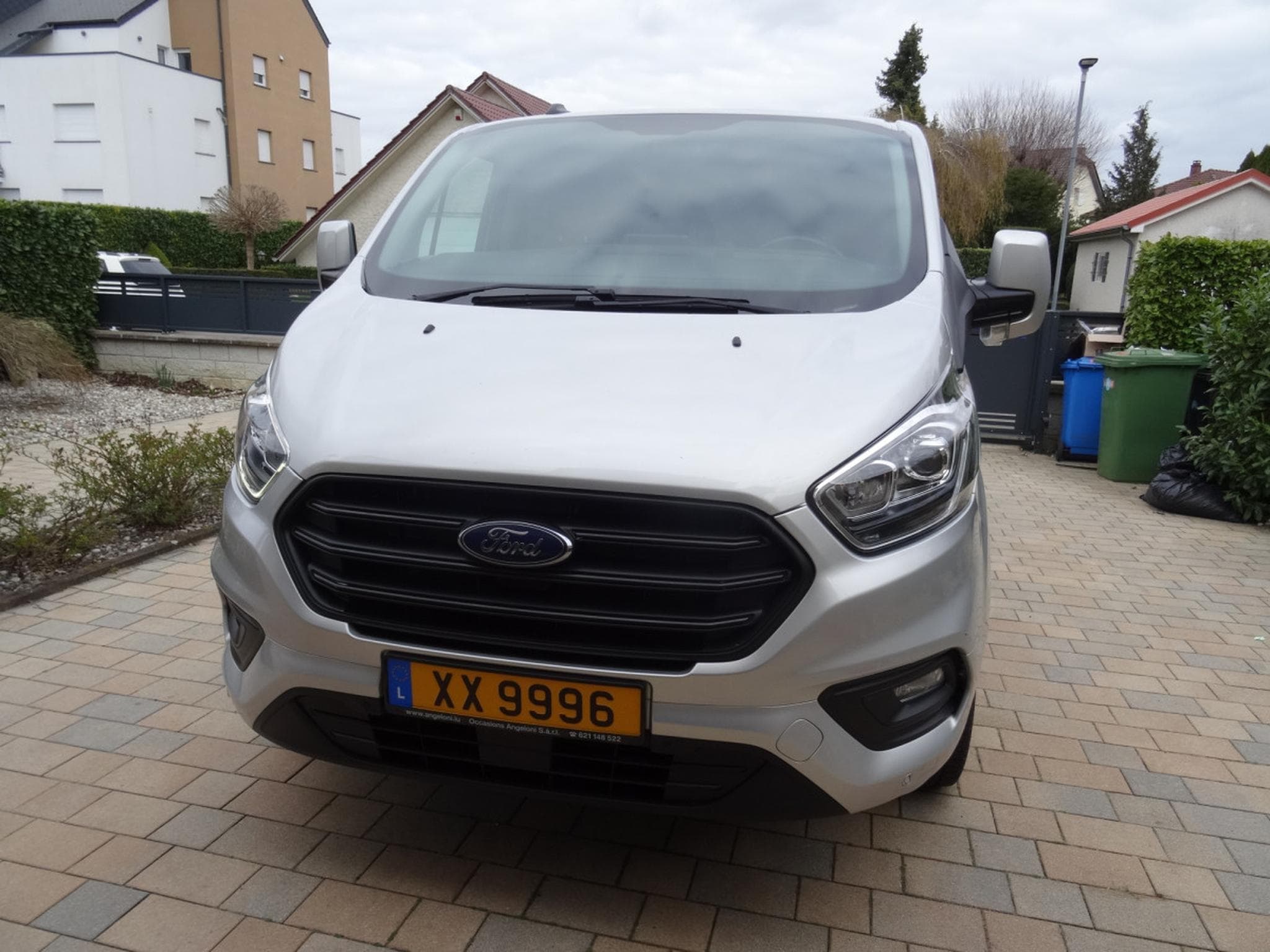 Ford Transit 2.0 TDCi 130 9PLACES (2021) - Foto 18